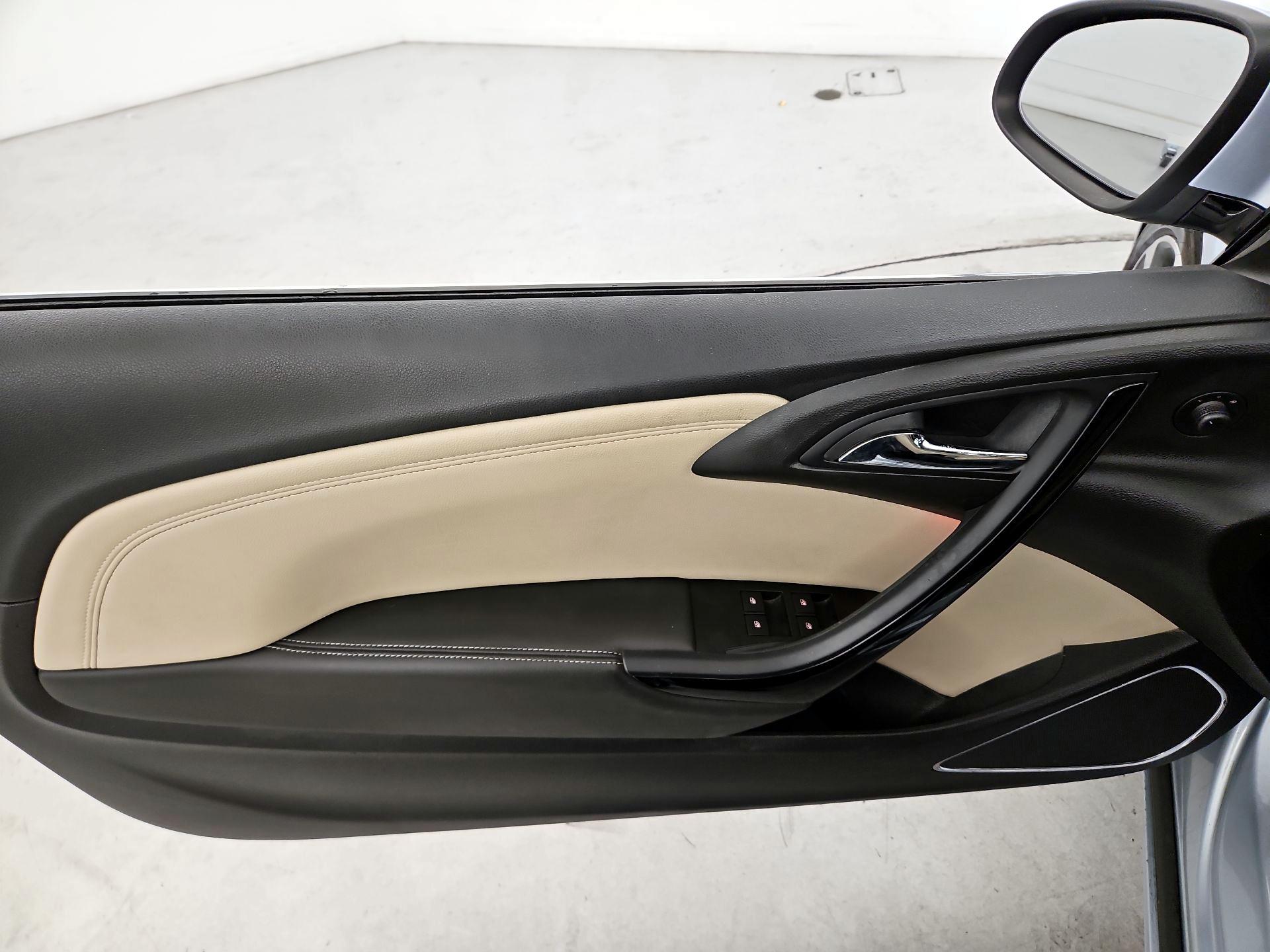 Thumbnail: 2016 Buick Cascada - 12