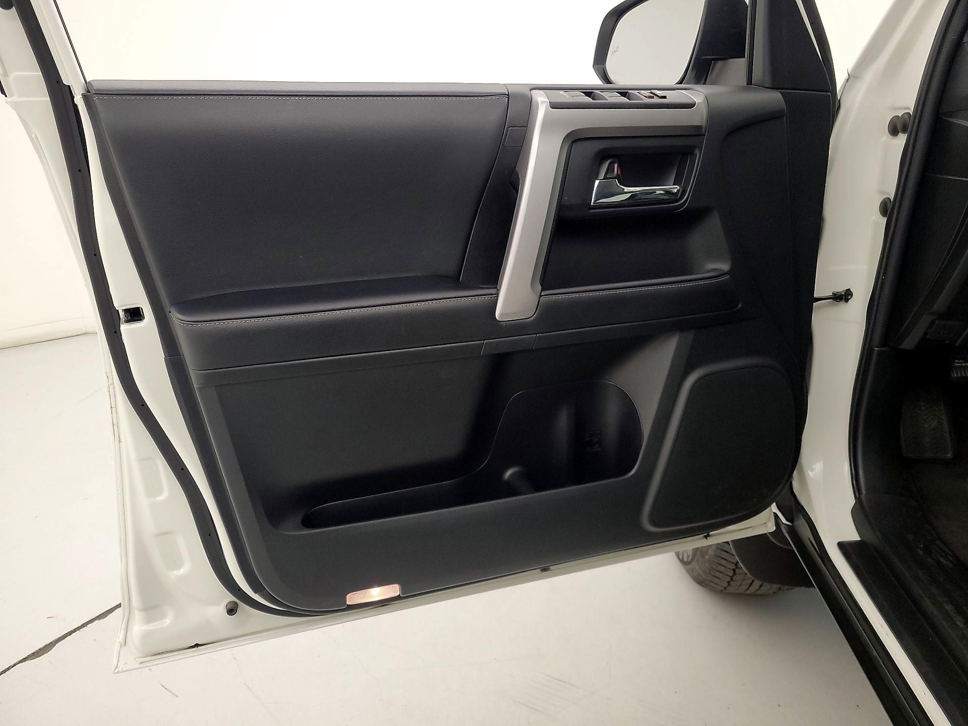 Thumbnail: 2024 Toyota 4Runner - 10