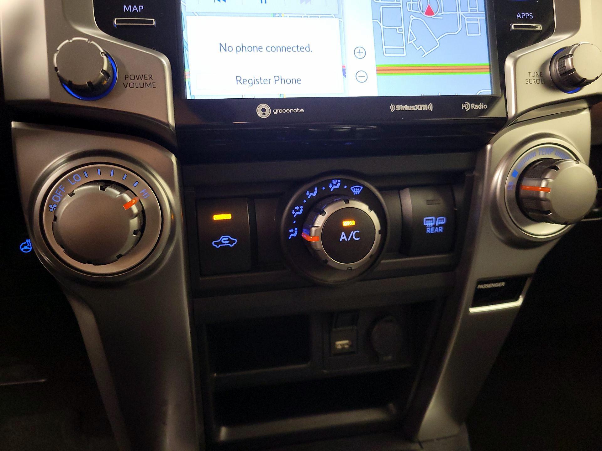 Thumbnail: 2024 Toyota 4Runner - 15