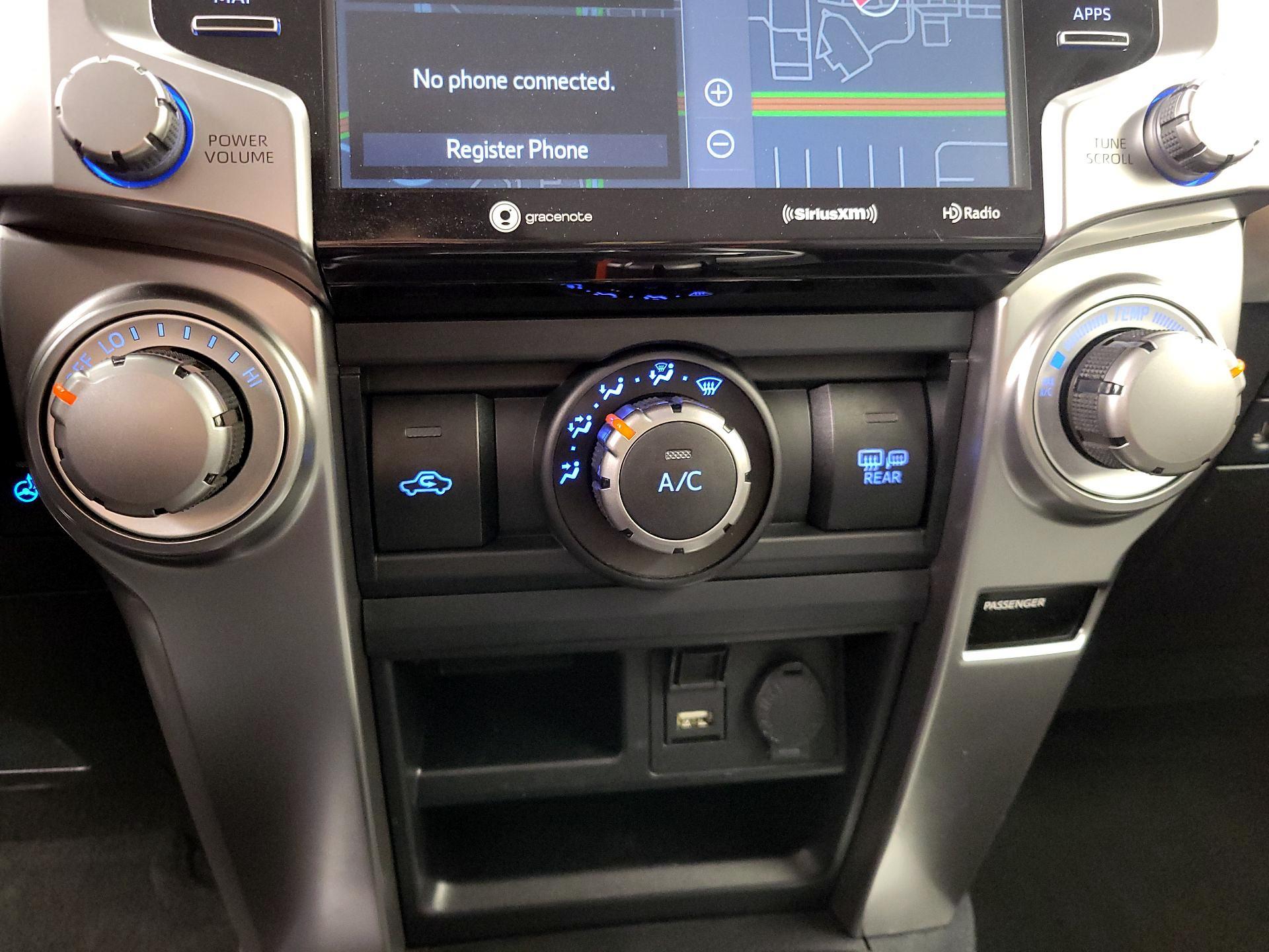 Thumbnail: 2024 Toyota 4Runner - 17