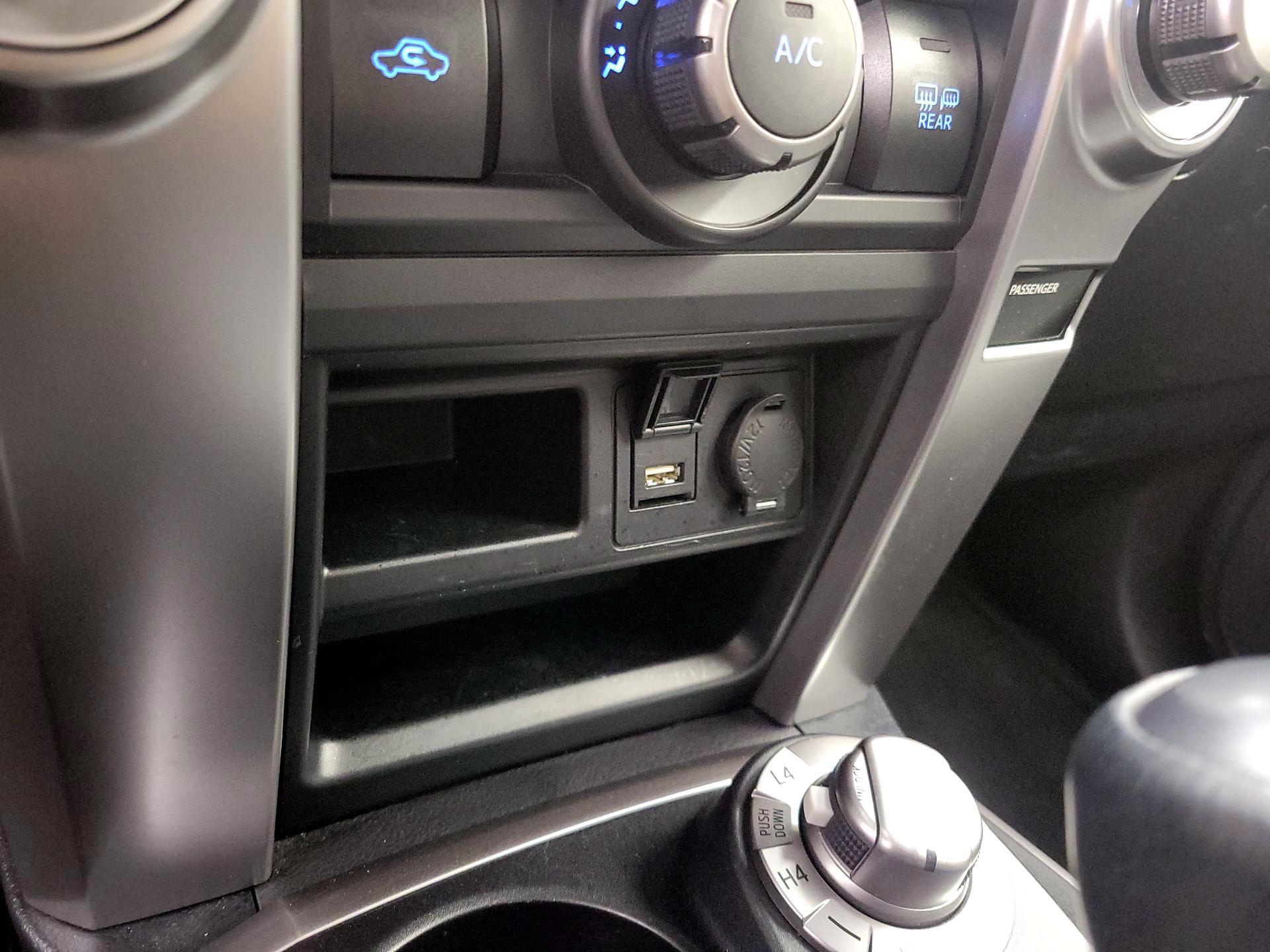 Thumbnail: 2024 Toyota 4Runner - 19