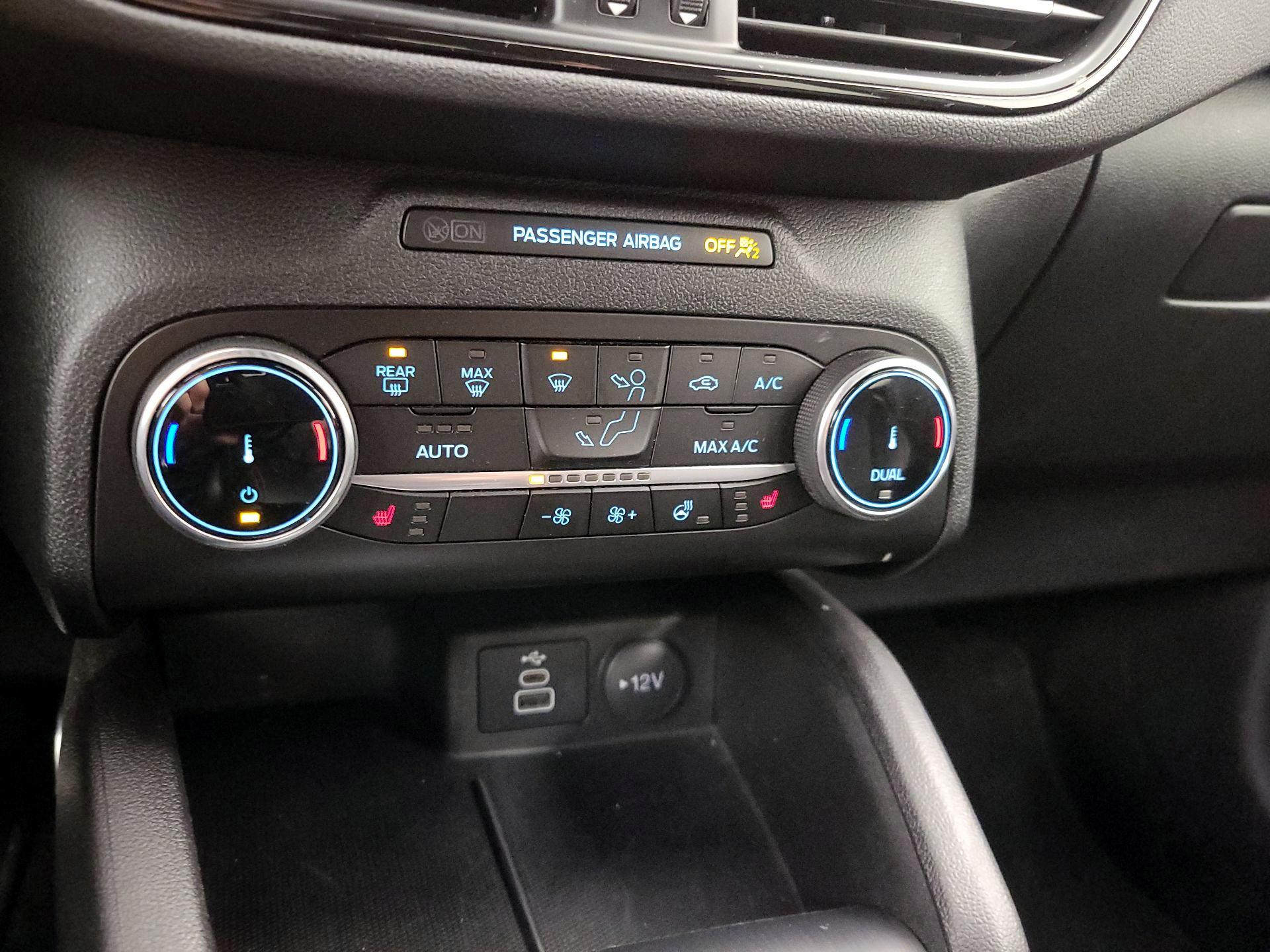 Thumbnail: 2024 Ford Escape - 14