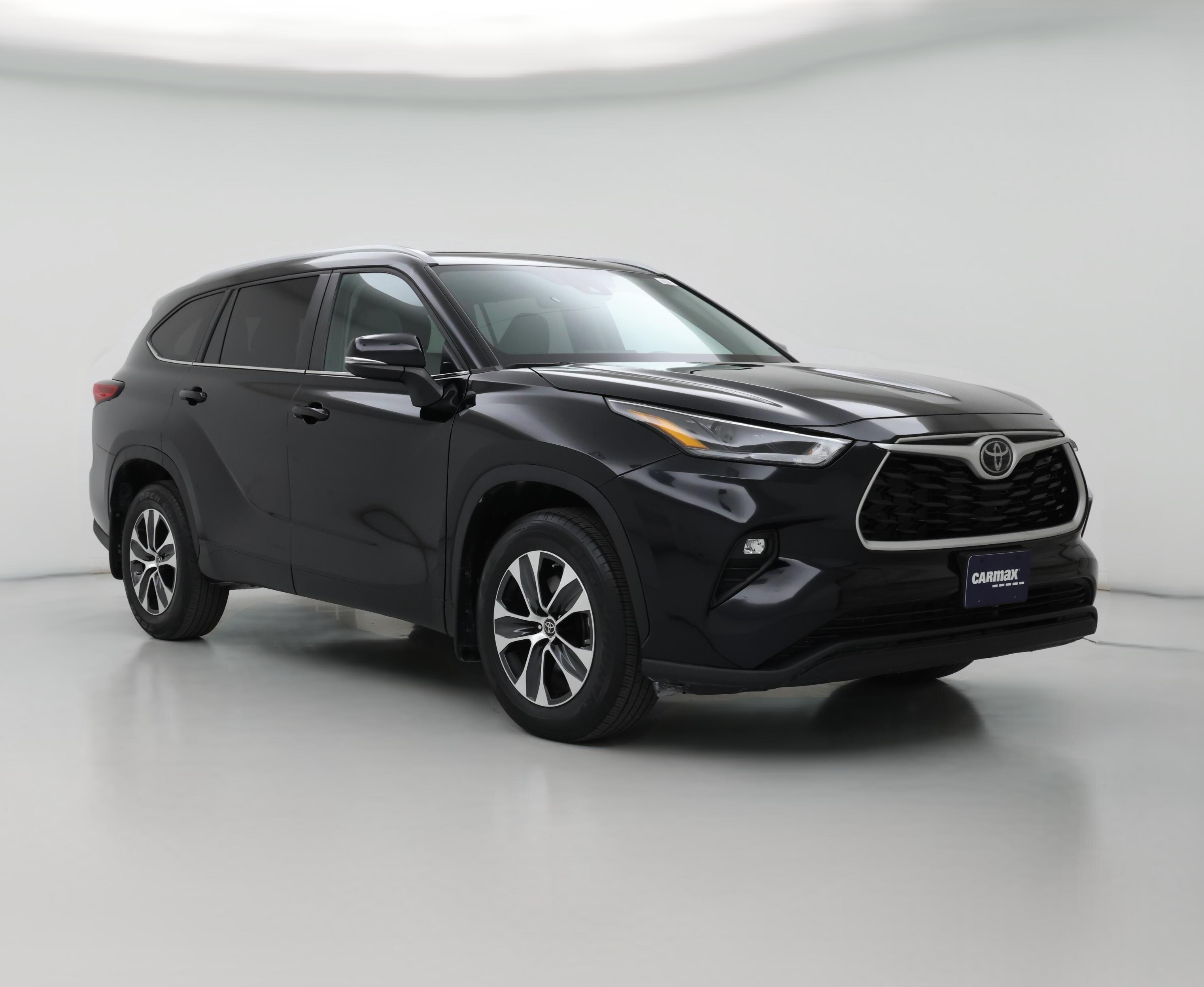 Thumbnail: 2023 Toyota Highlander - 1