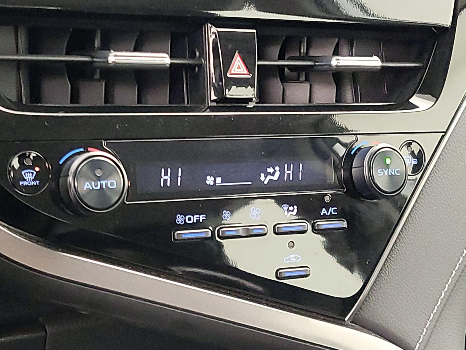 Thumbnail: 2024 Toyota Camry - 16