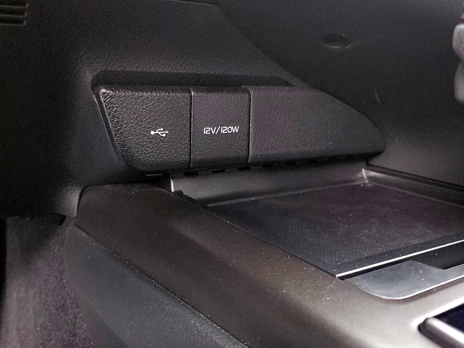 Thumbnail: 2024 Toyota Camry - 18