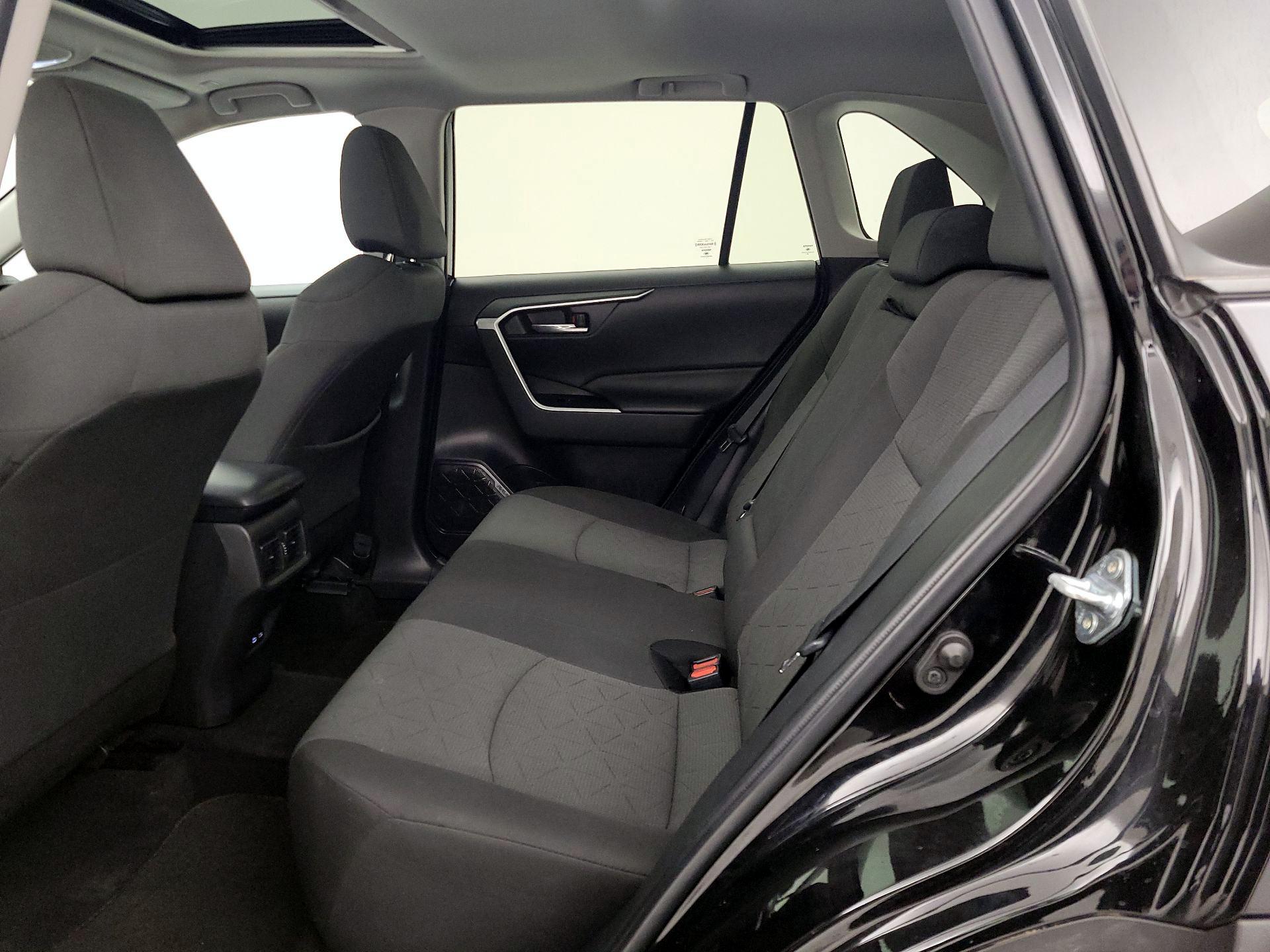 Thumbnail: 2023 Toyota RAV4 - 18