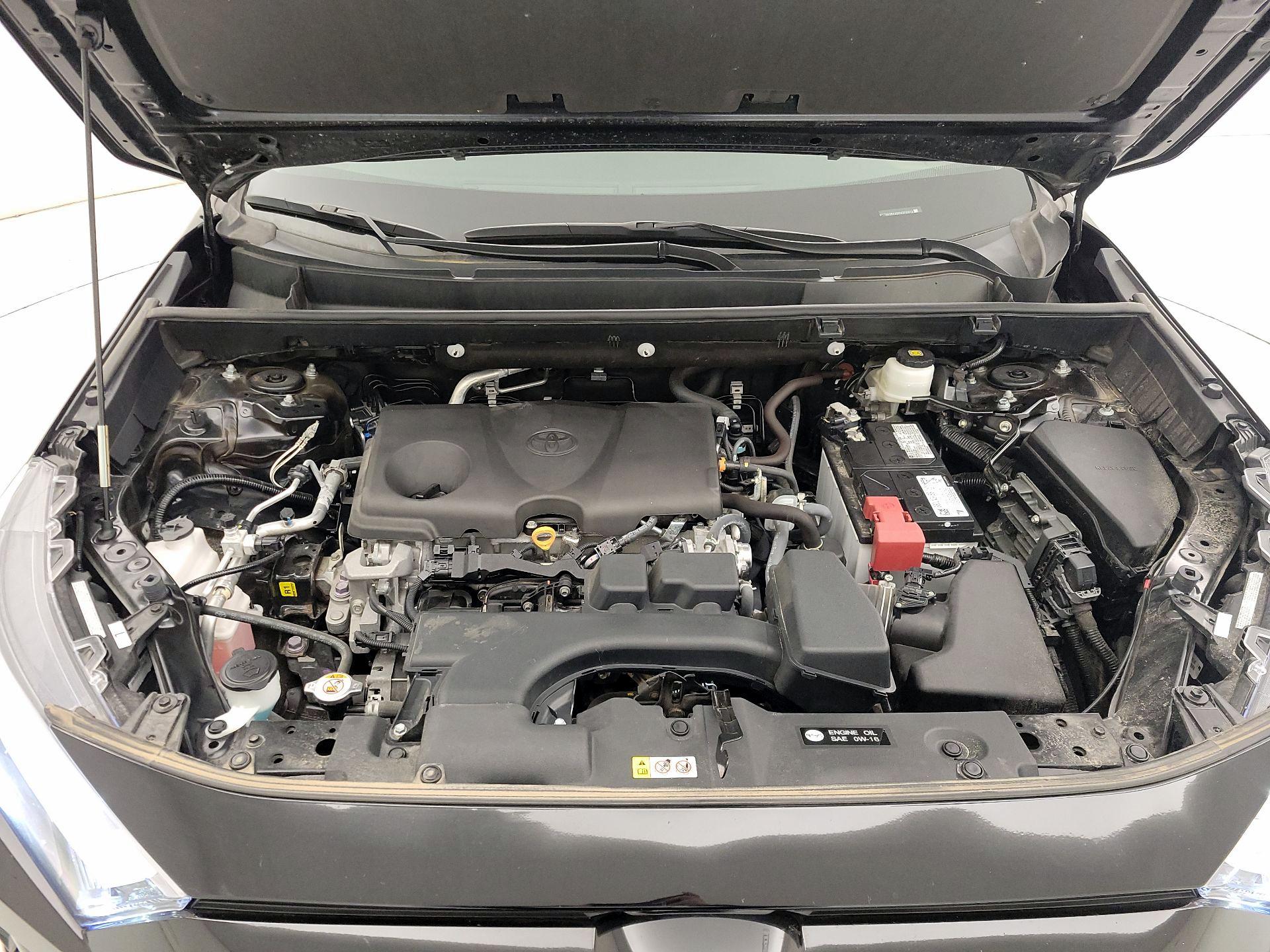 Thumbnail: 2023 Toyota RAV4 - 20