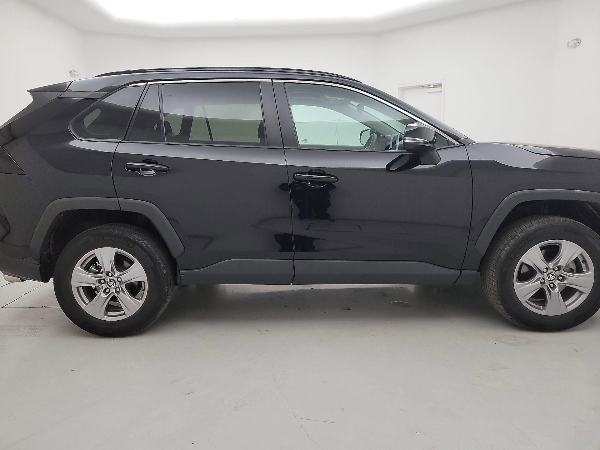 Thumbnail: 2023 Toyota RAV4 - 4