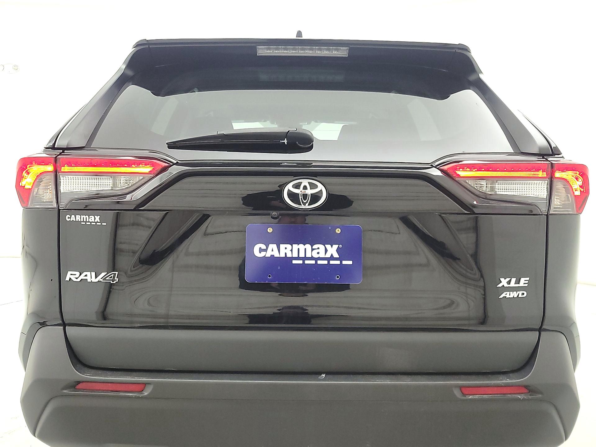 Thumbnail: 2023 Toyota RAV4 - 6