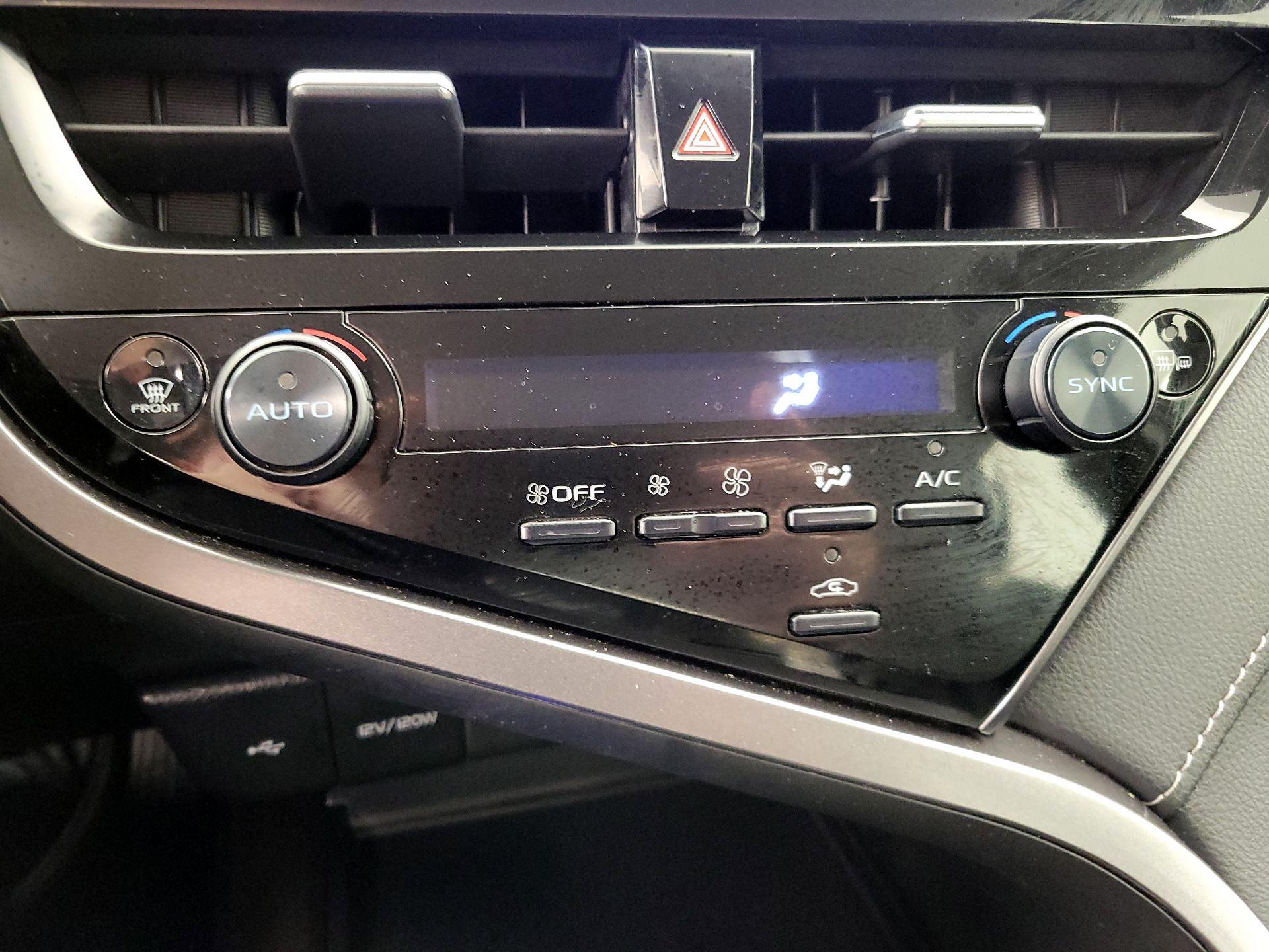 Thumbnail: 2024 Toyota Camry - 16