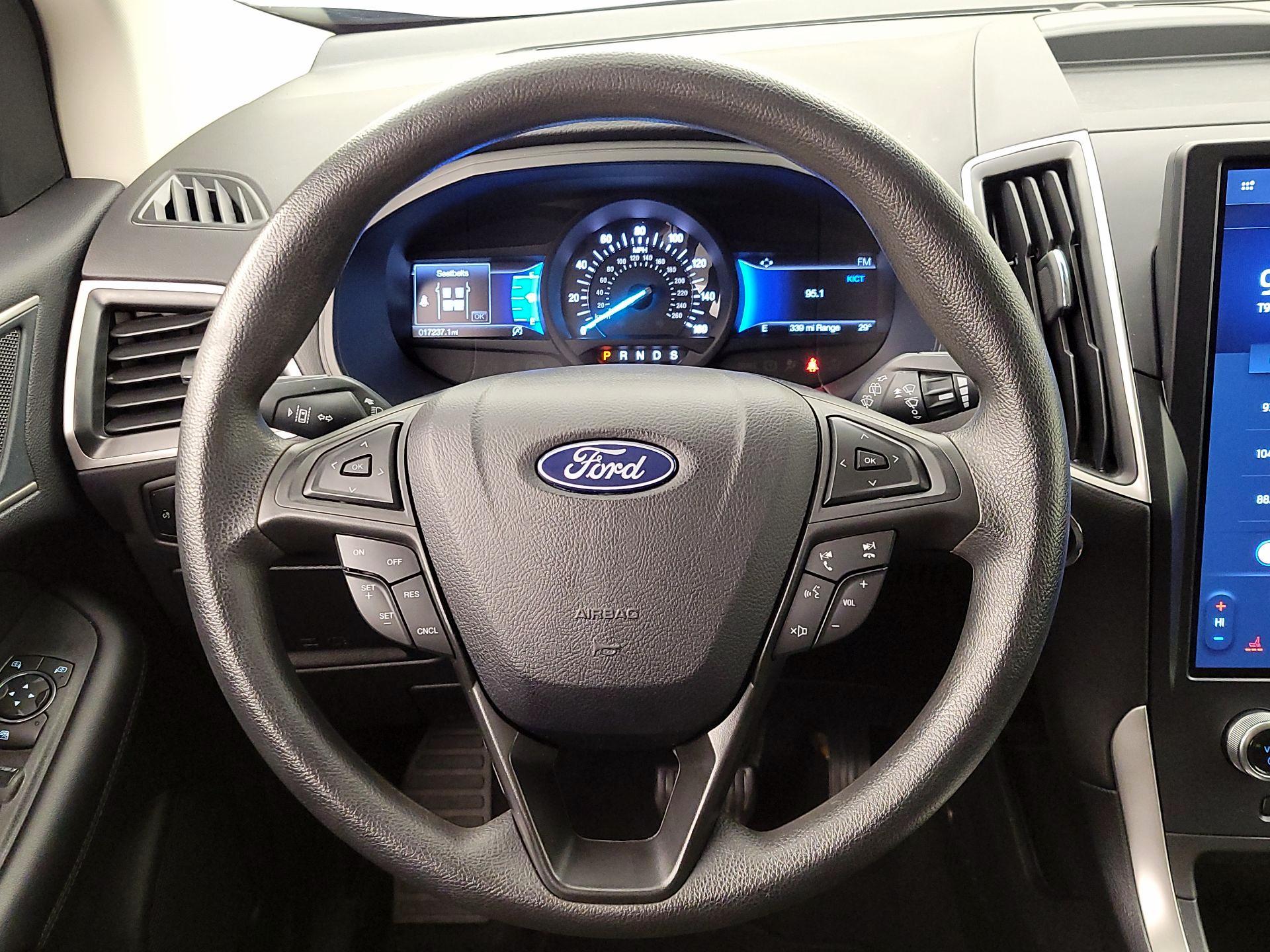 Thumbnail: 2024 Ford Edge - 10