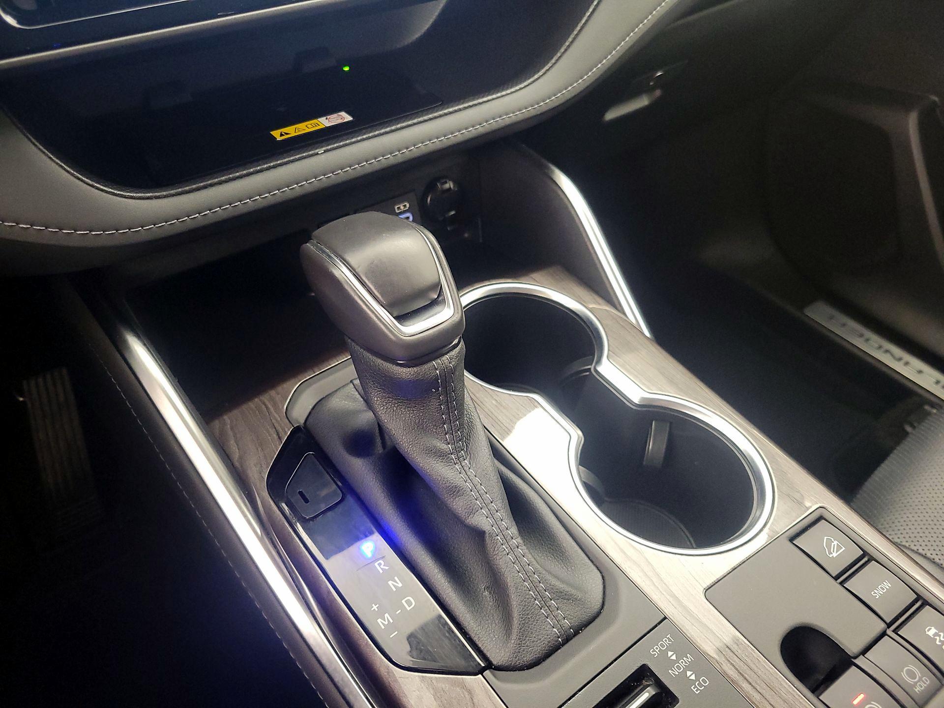 Thumbnail: 2024 Toyota Highlander - 17