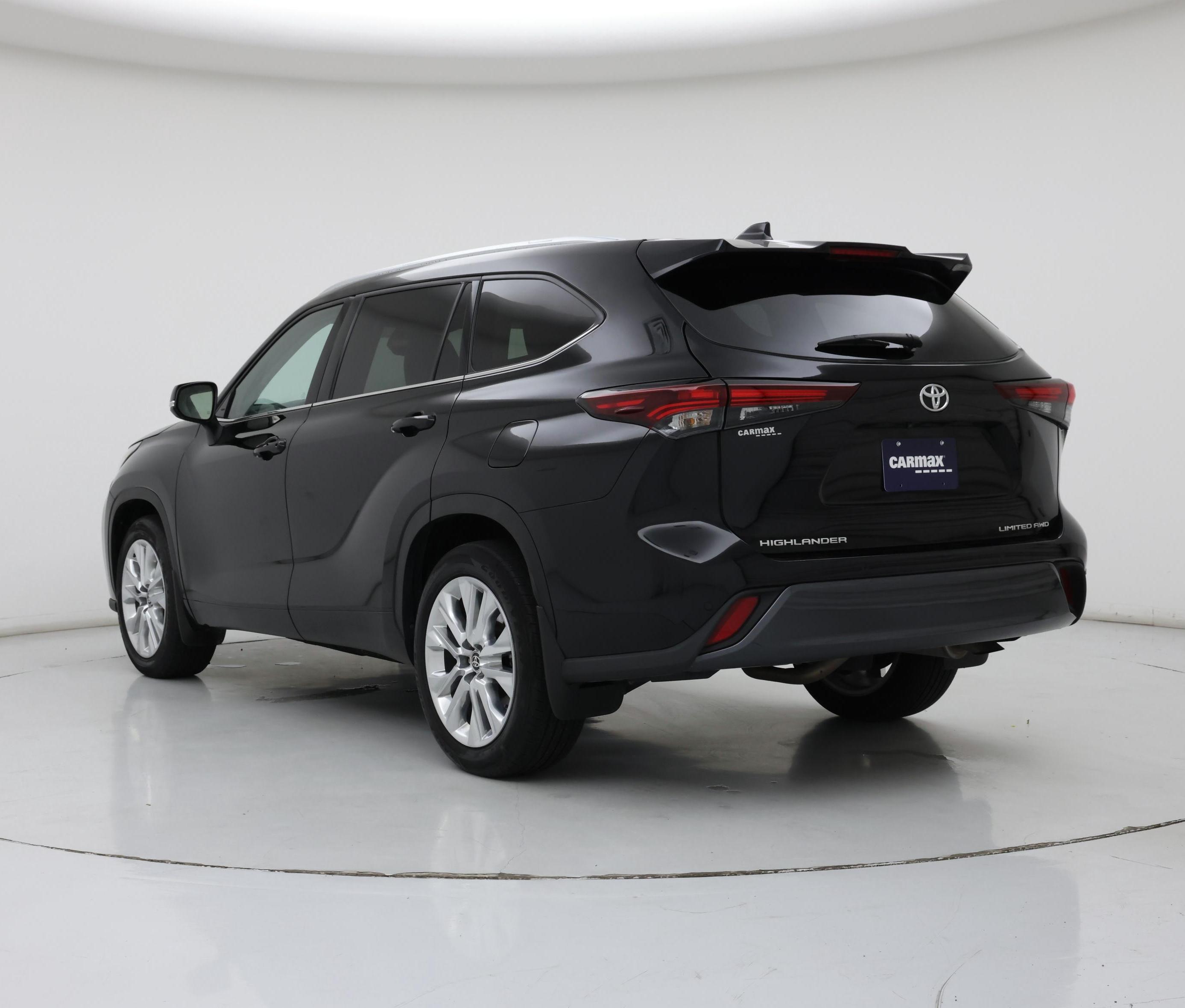 Thumbnail: 2024 Toyota Highlander - 2