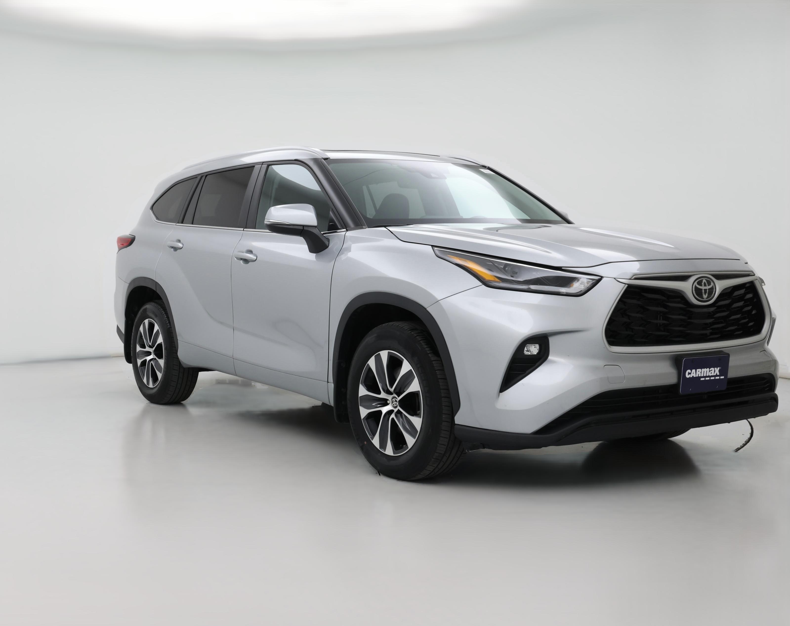 Thumbnail: 2023 Toyota Highlander - 1