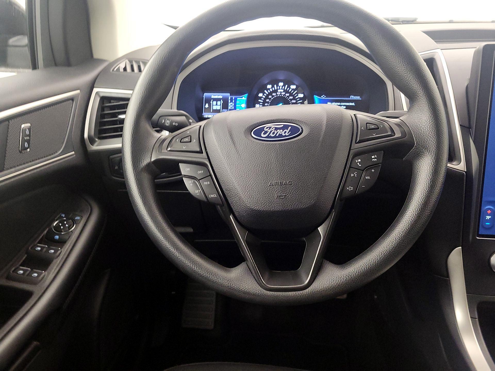 Thumbnail: 2024 Ford Edge - 10