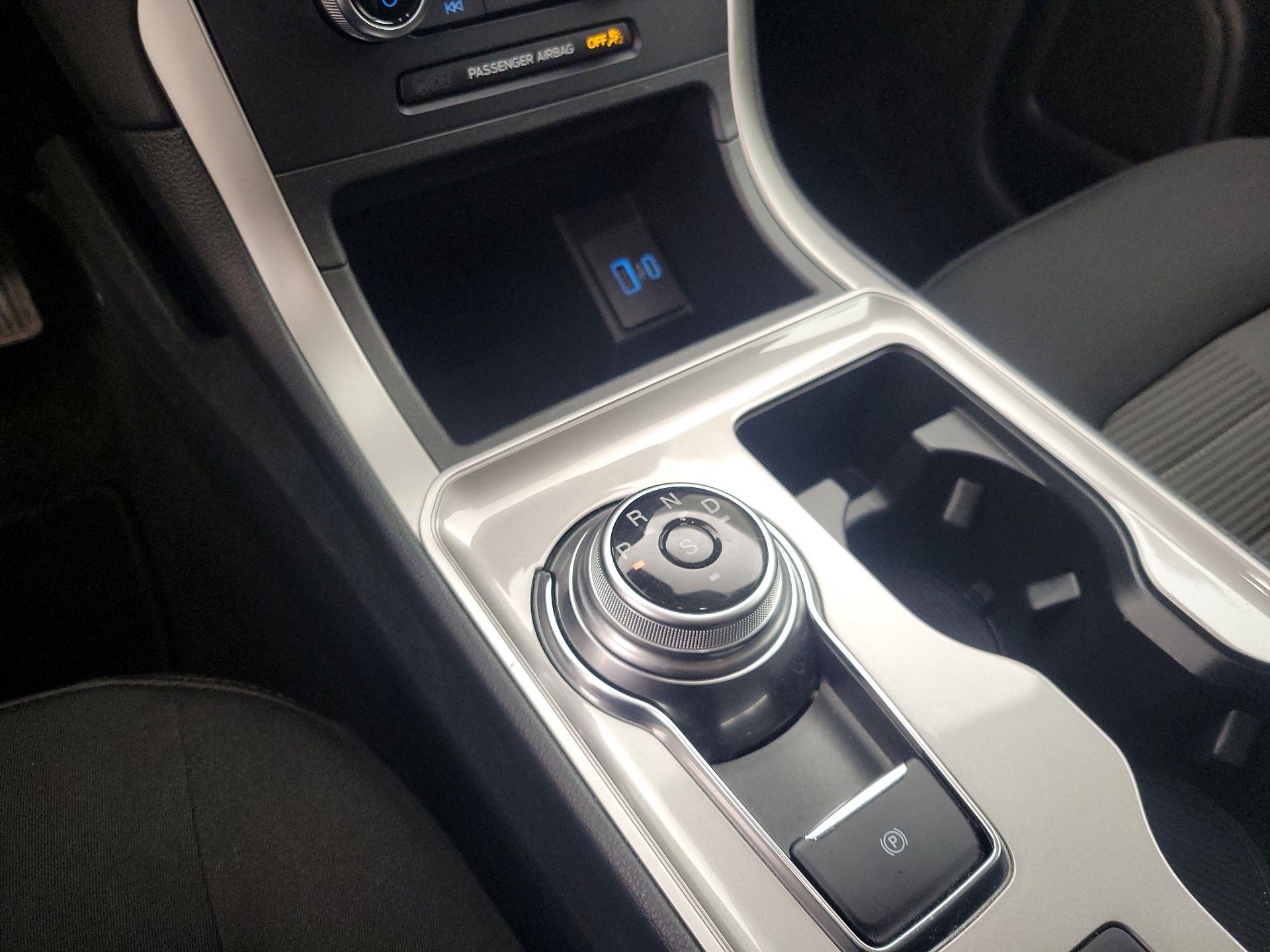 Thumbnail: 2024 Ford Edge - 17