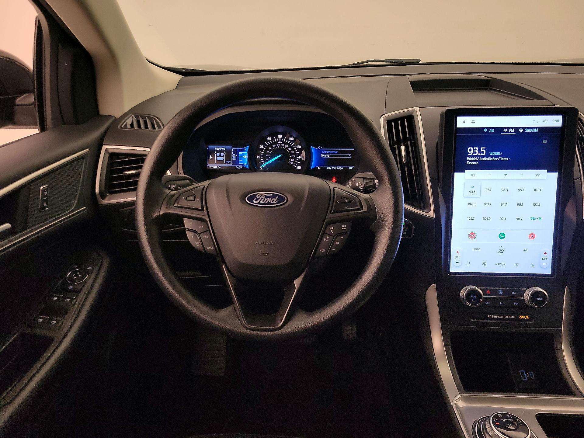 Thumbnail: 2024 Ford Edge - 10