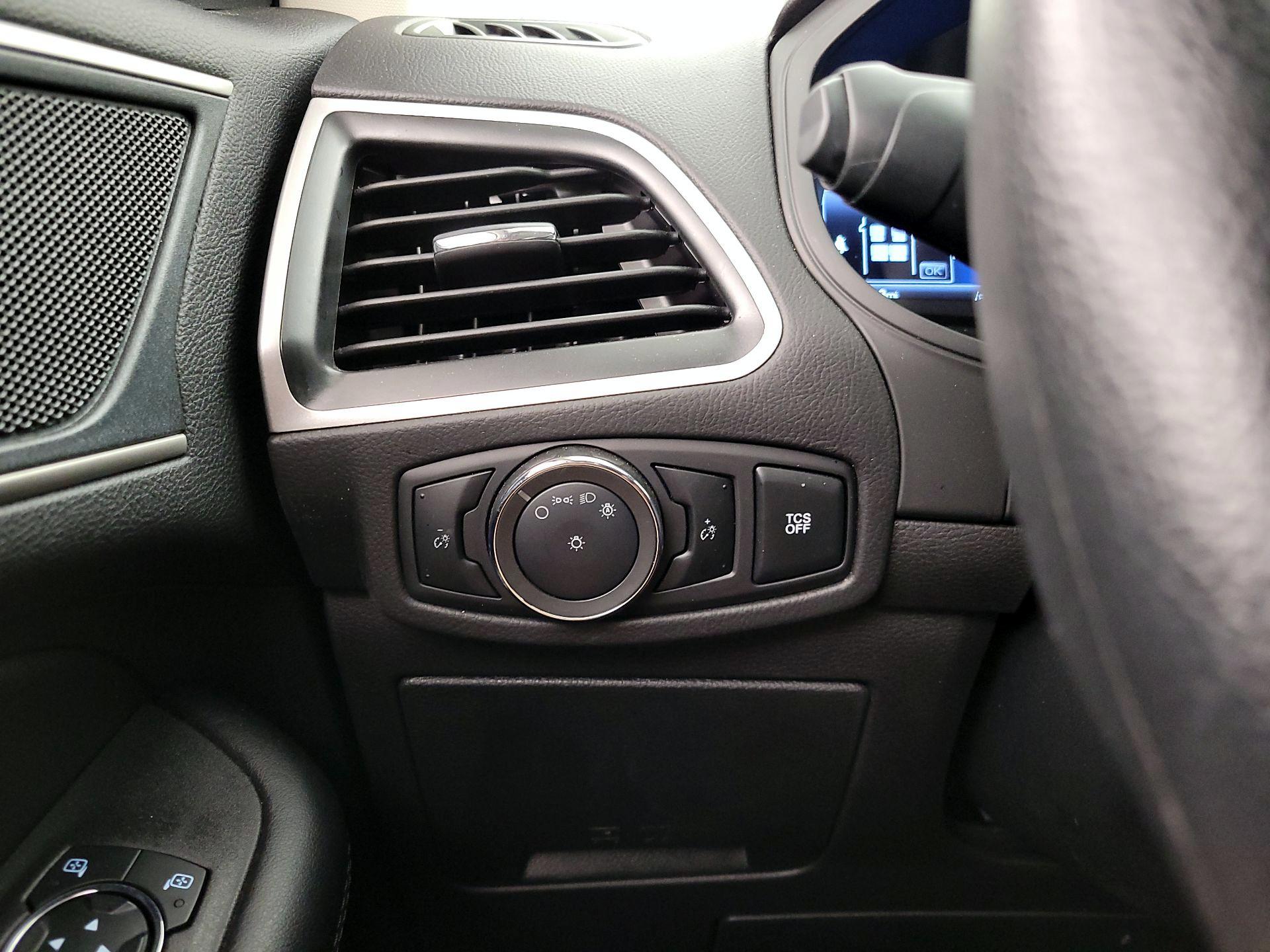 Thumbnail: 2024 Ford Edge - 13