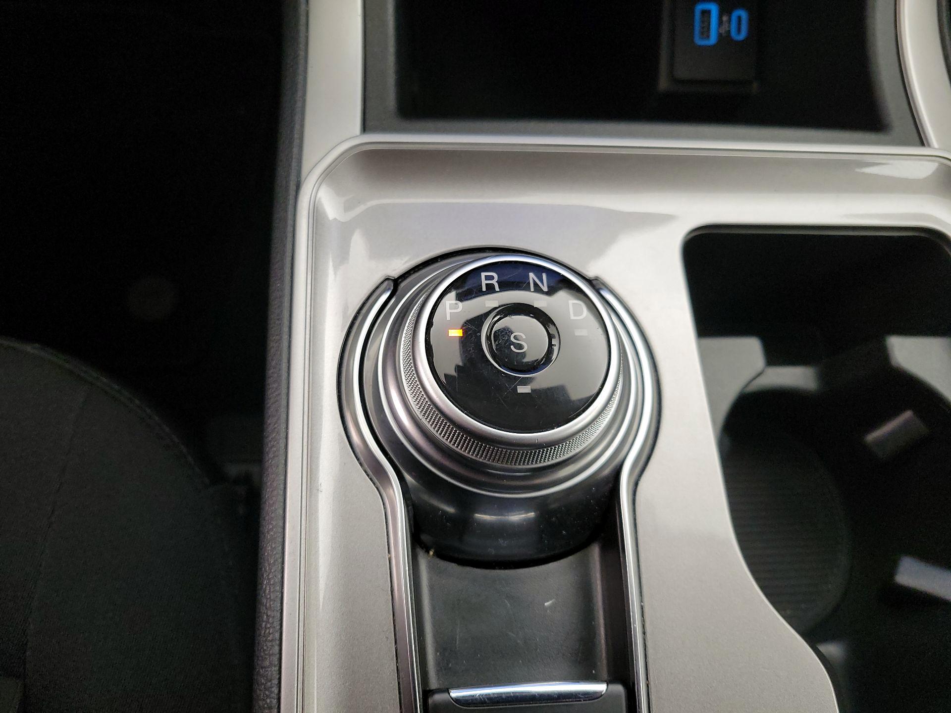 Thumbnail: 2024 Ford Edge - 17