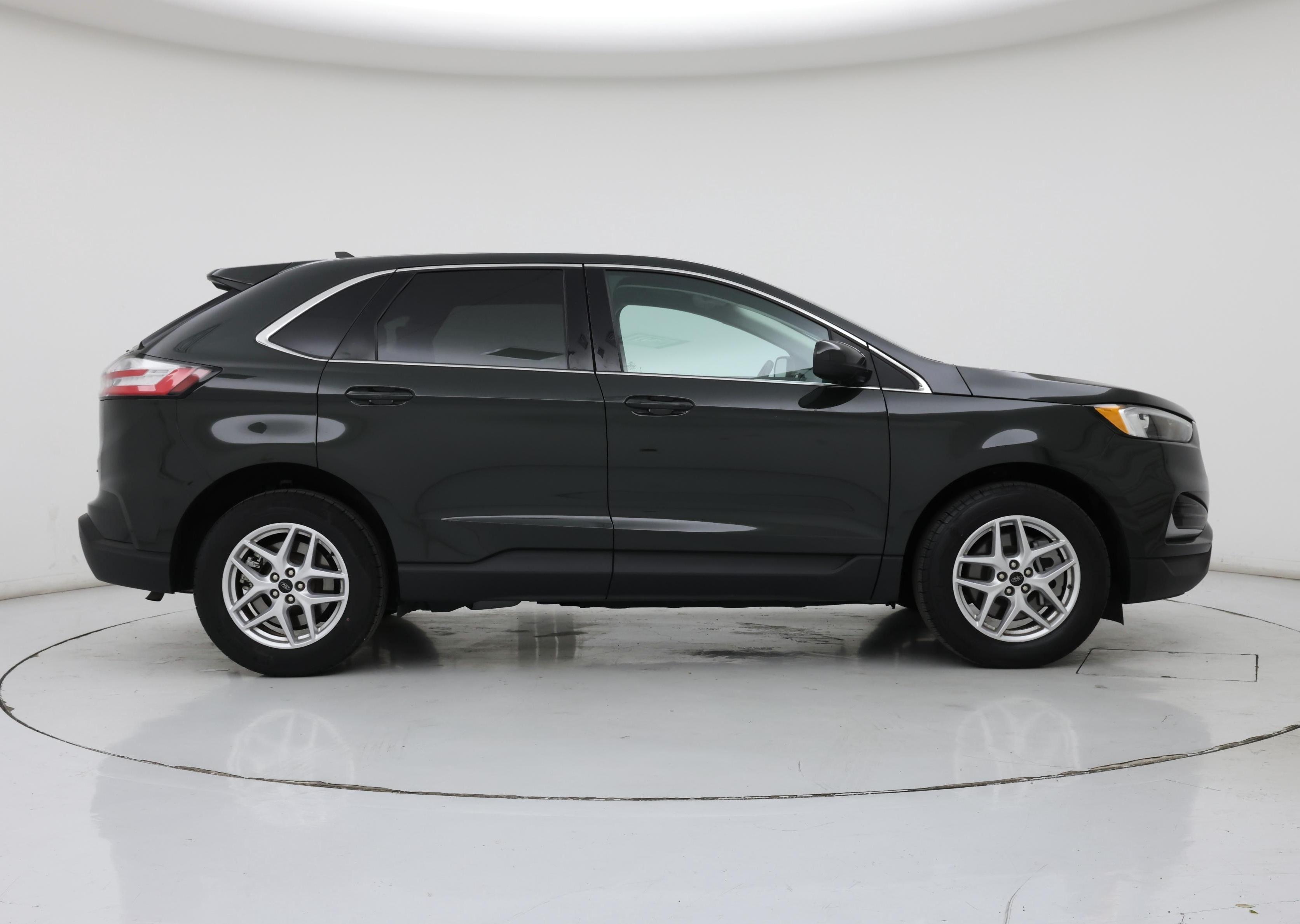 Thumbnail: 2024 Ford Edge - 7