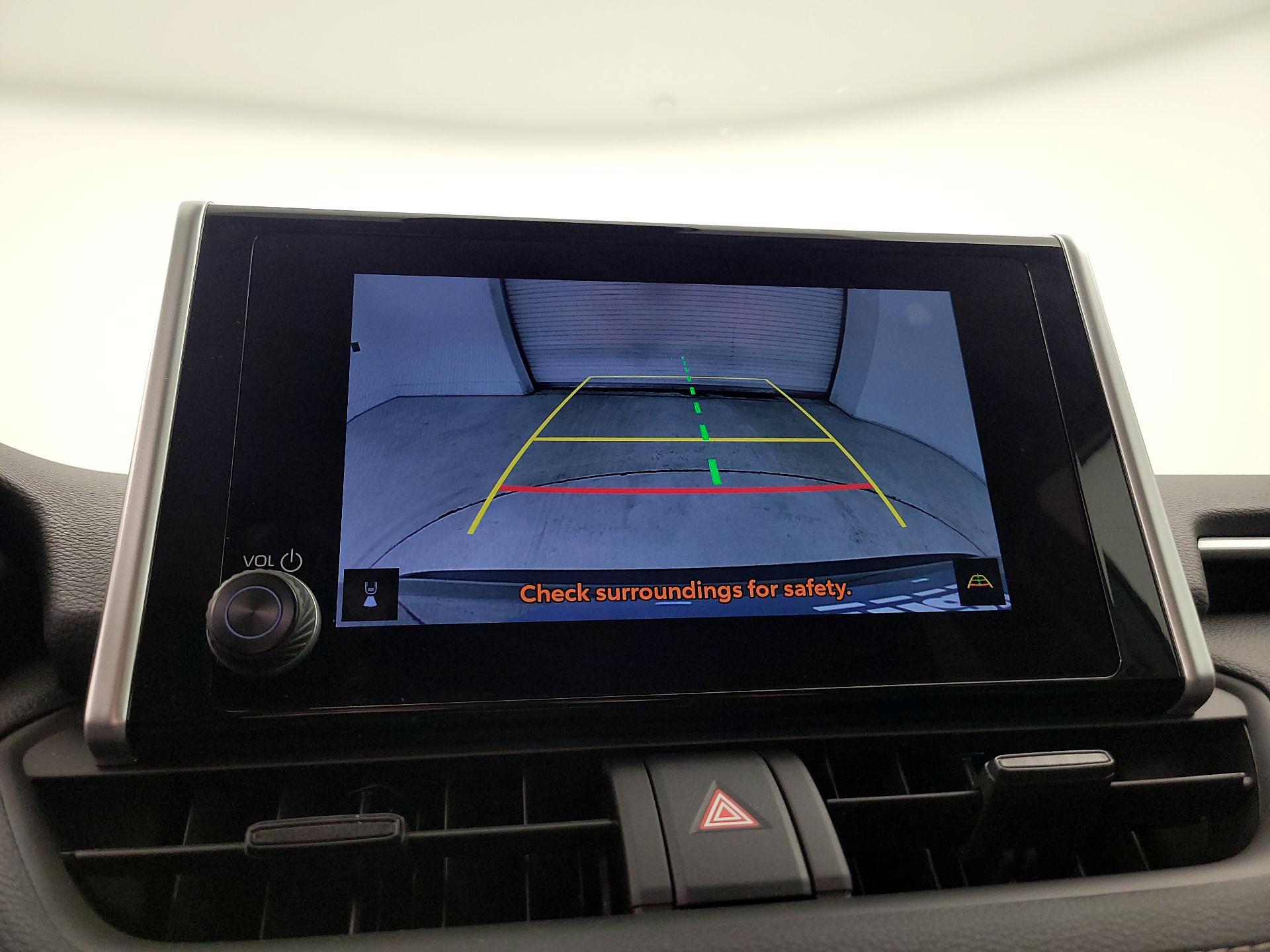 Thumbnail: 2025 Toyota RAV4 - 15