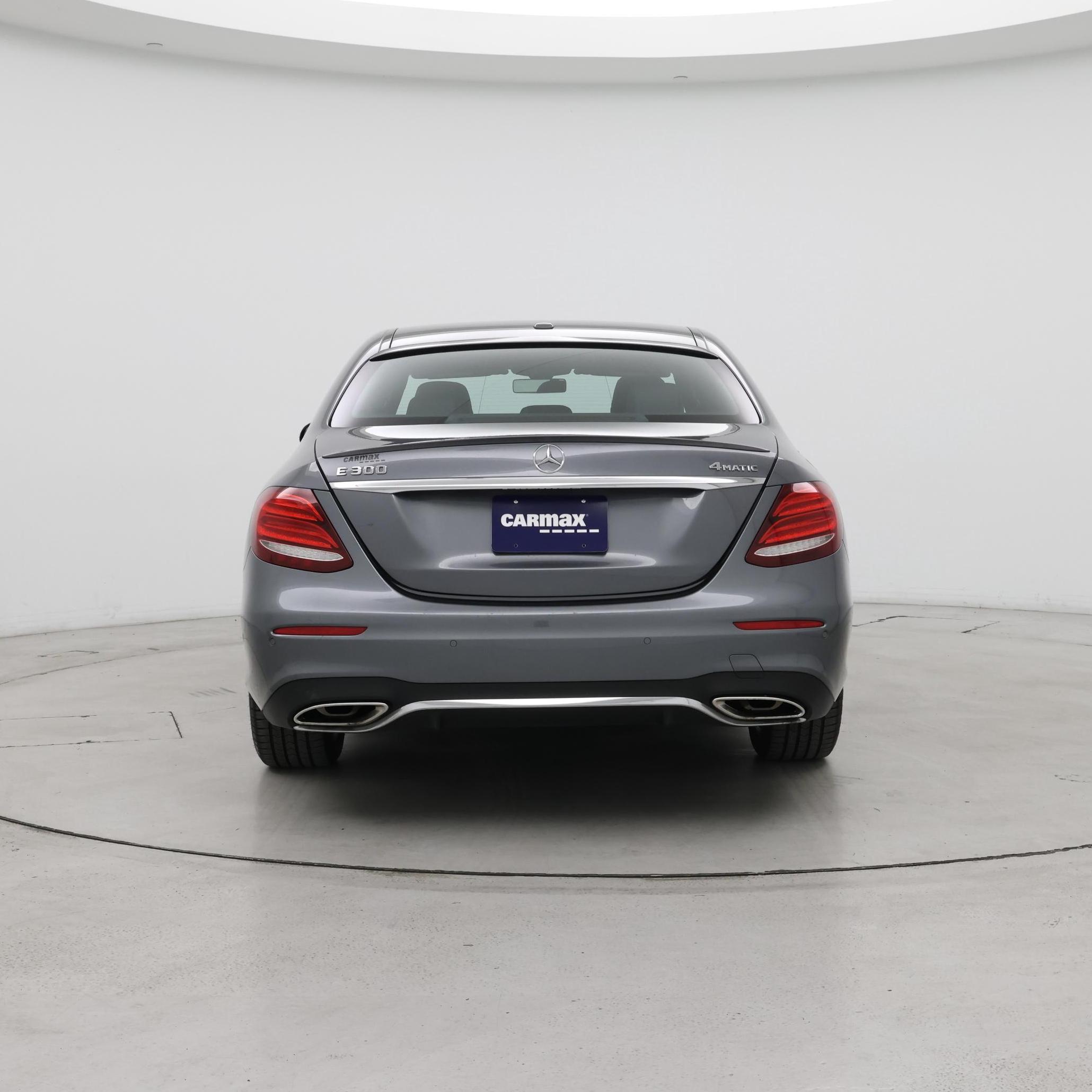 Thumbnail: 2017 Mercedes-Benz E-Class - 6