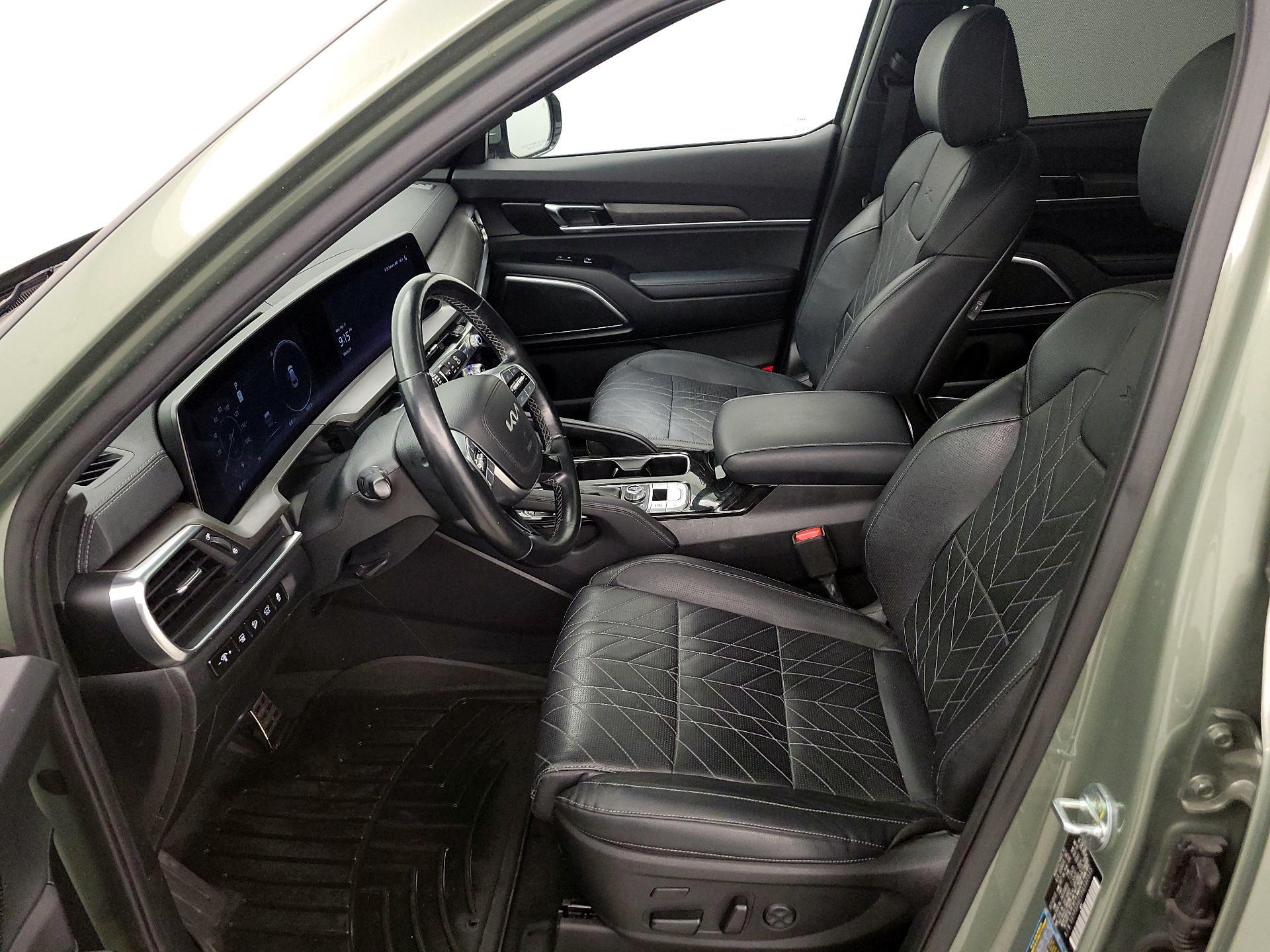 Thumbnail: 2023 Kia Telluride - 11