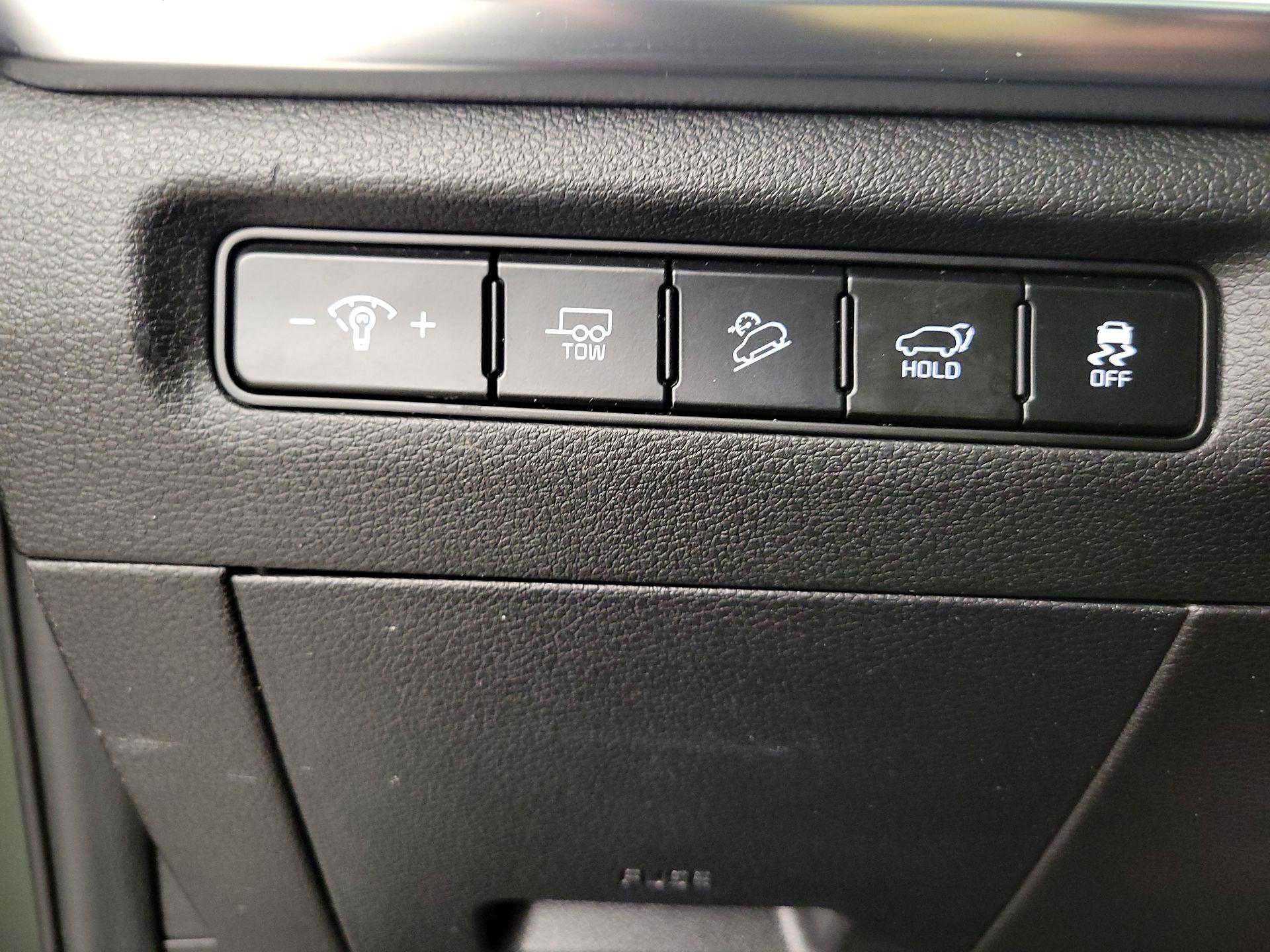 Thumbnail: 2023 Kia Telluride - 13