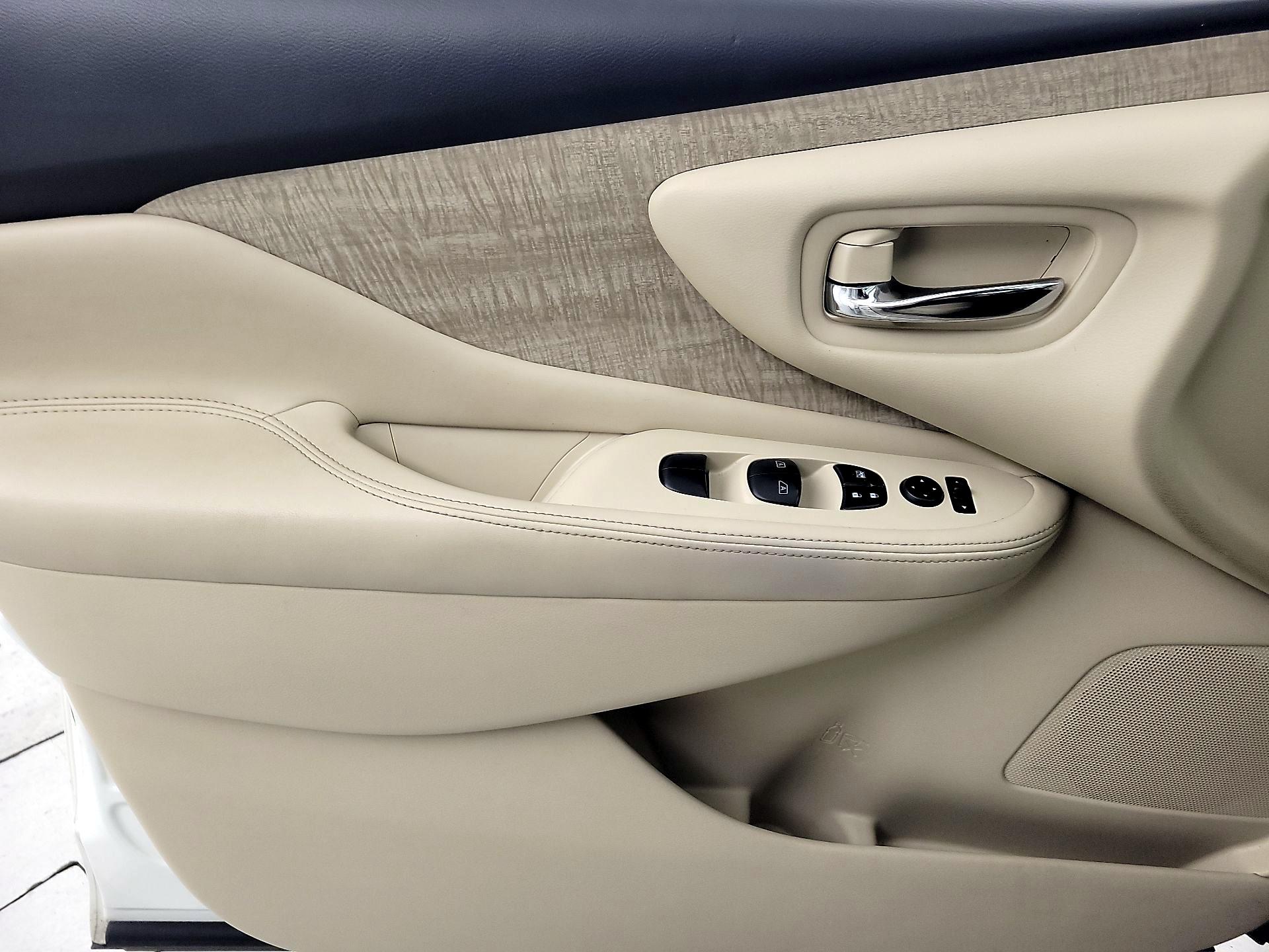 Thumbnail: 2019 Nissan Murano - 12