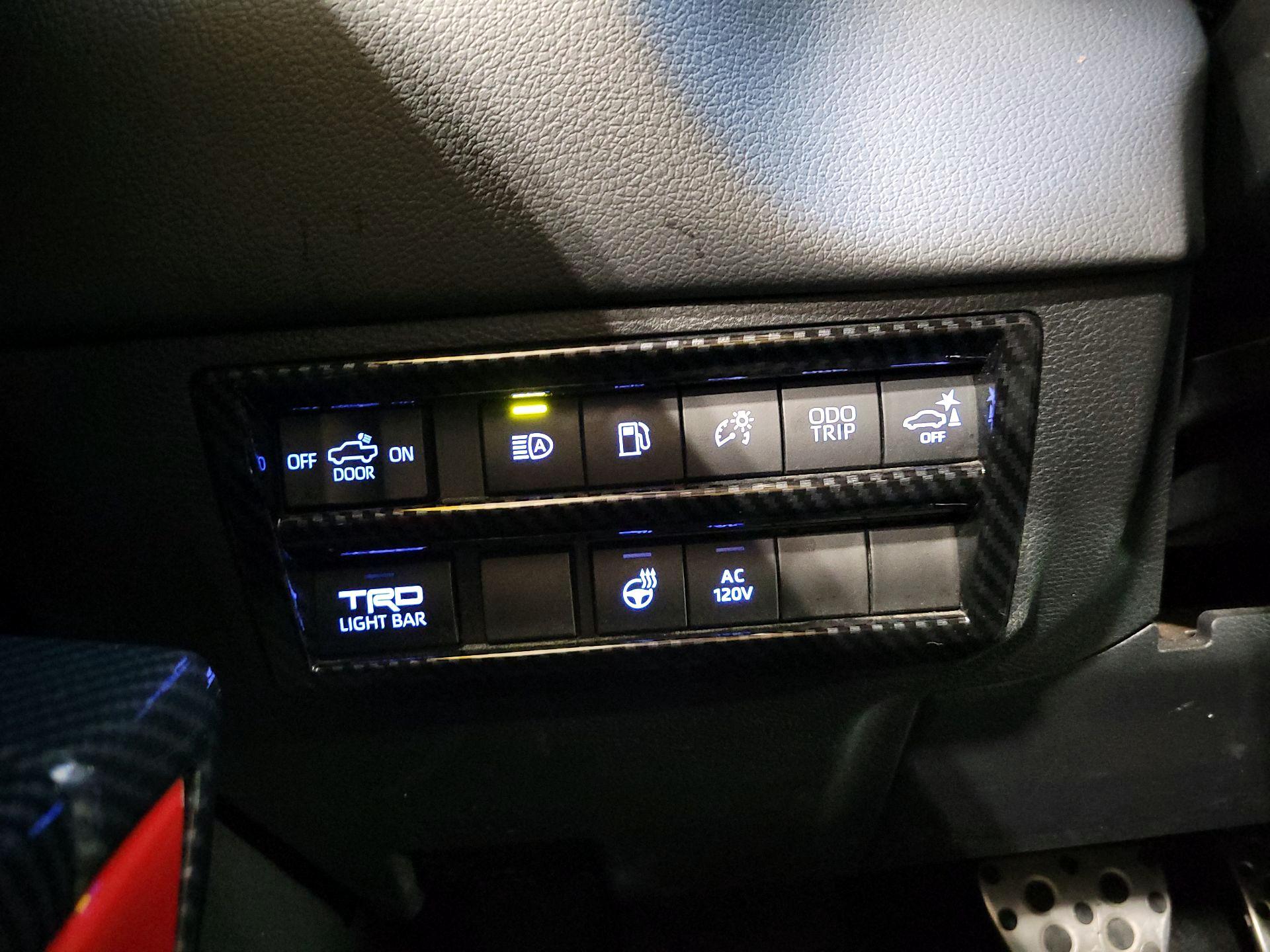 Thumbnail: 2023 Toyota Tundra - 13