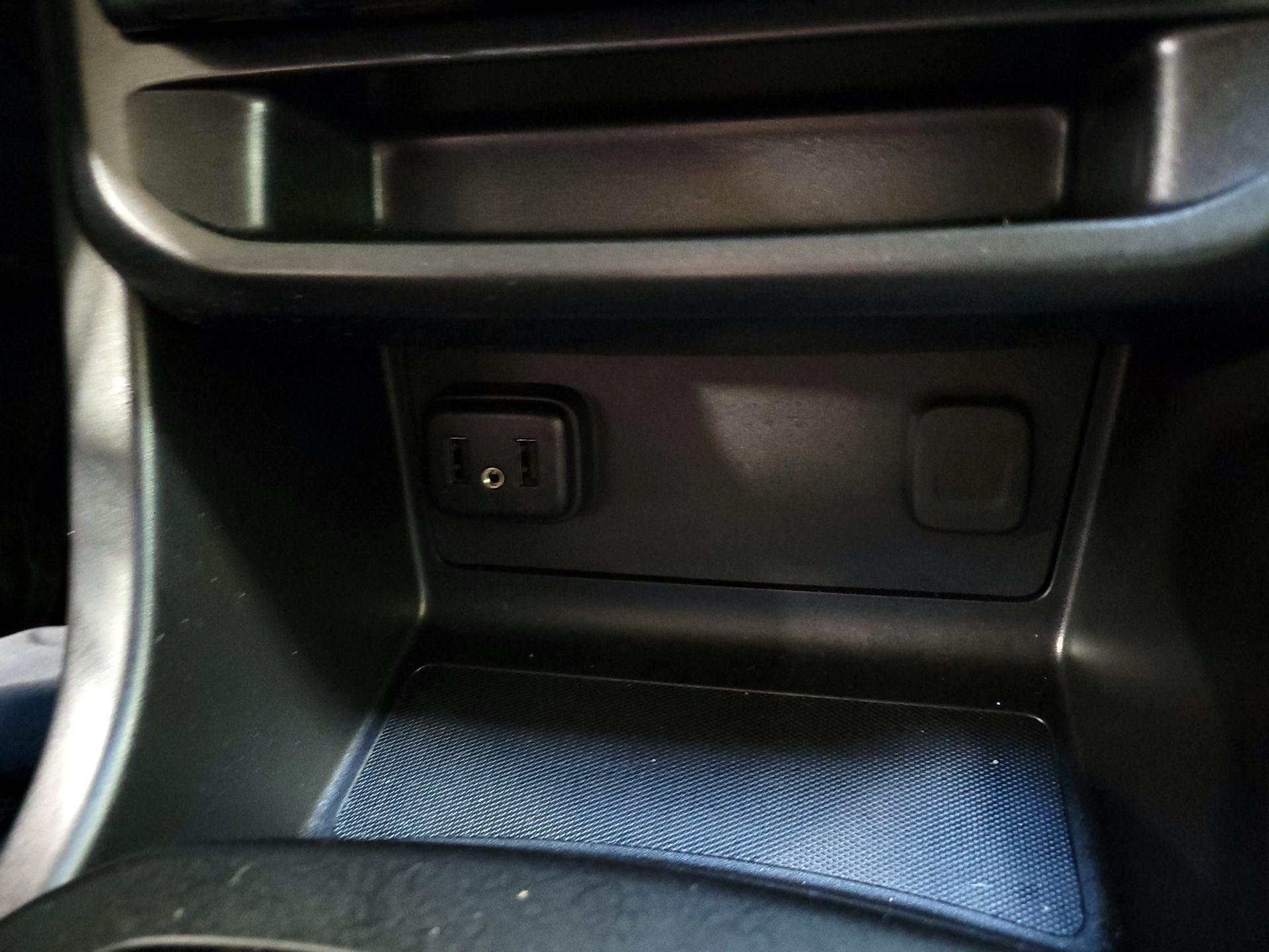 Thumbnail: 2019 Chevrolet Colorado - 18