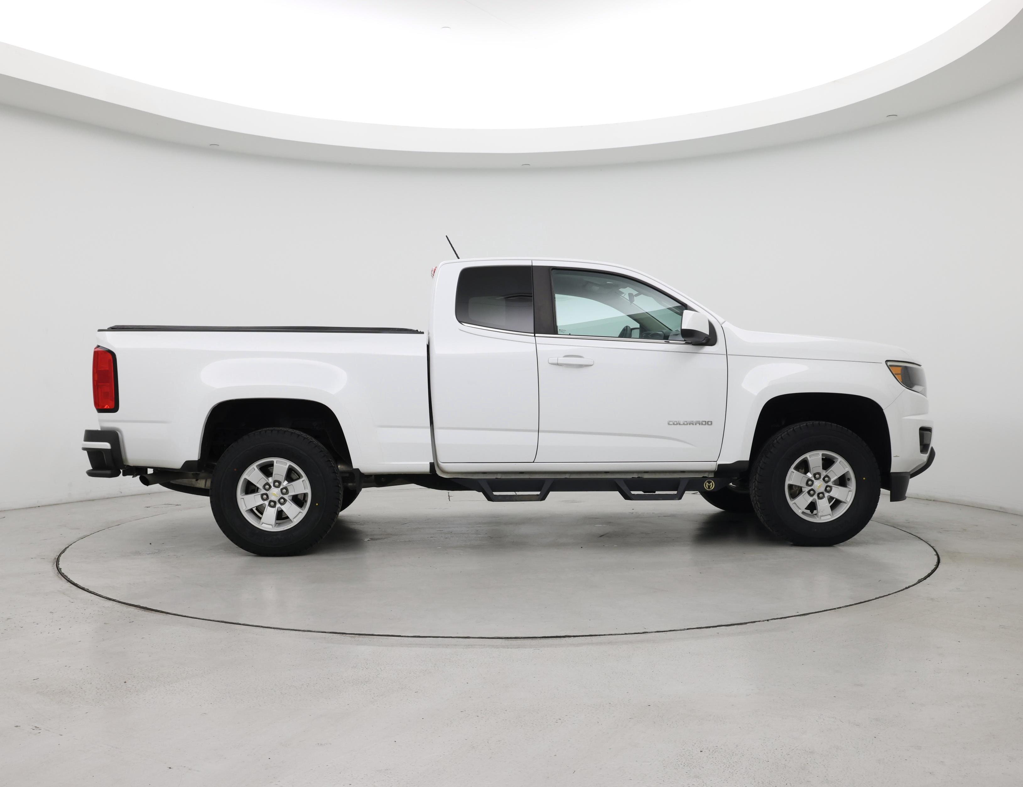 Thumbnail: 2019 Chevrolet Colorado - 7