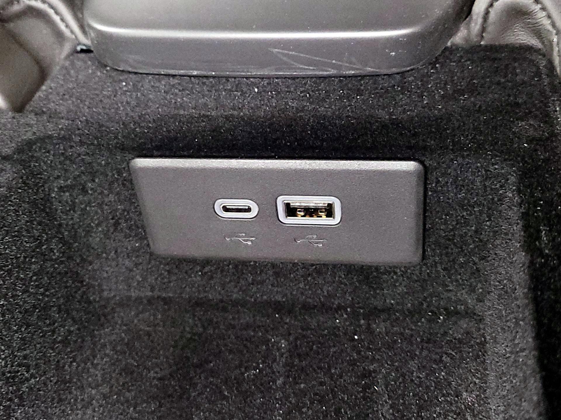 Thumbnail: 2024 Chevrolet Corvette - 18