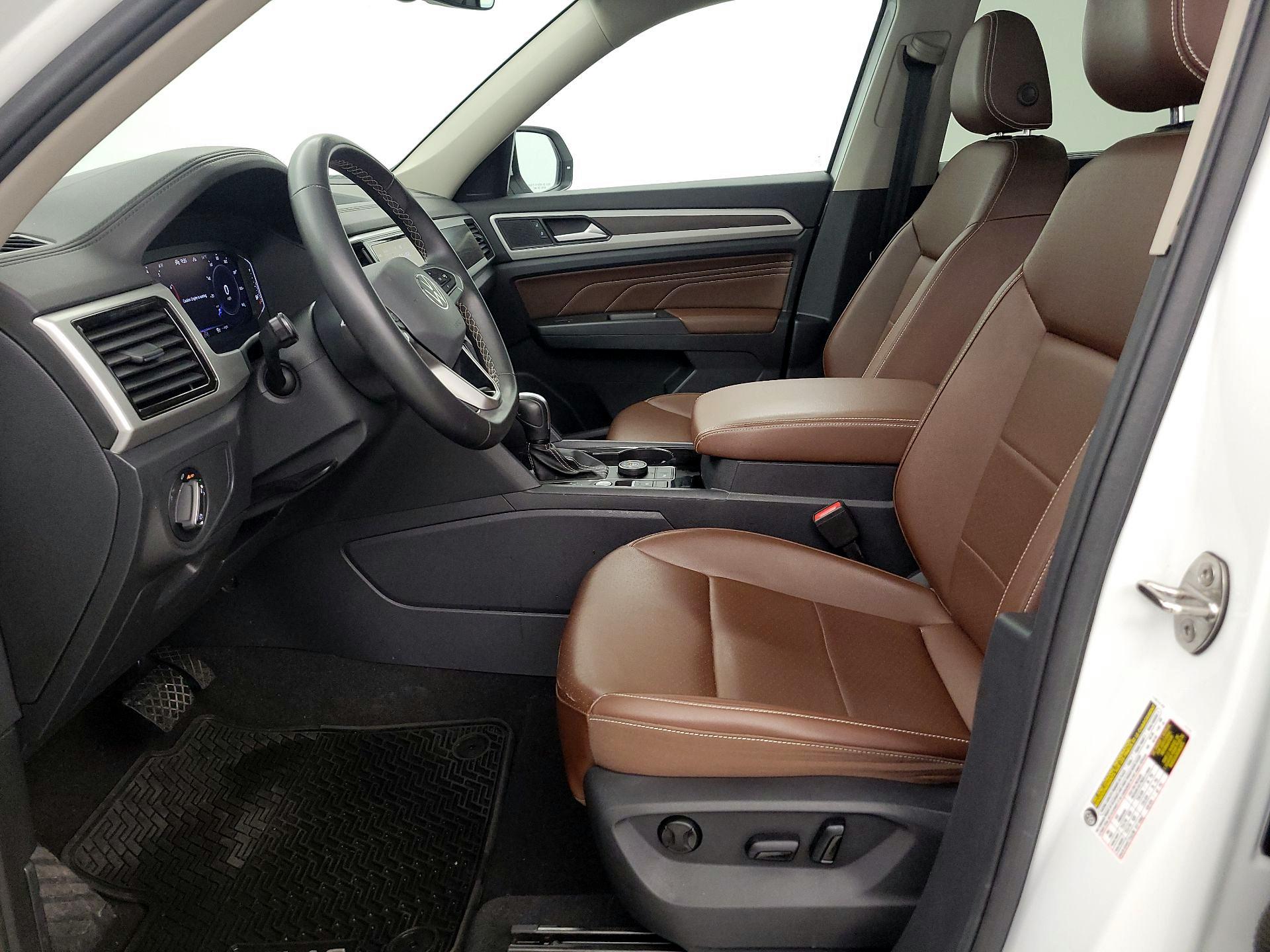 Thumbnail: 2022 Volkswagen Atlas - 11