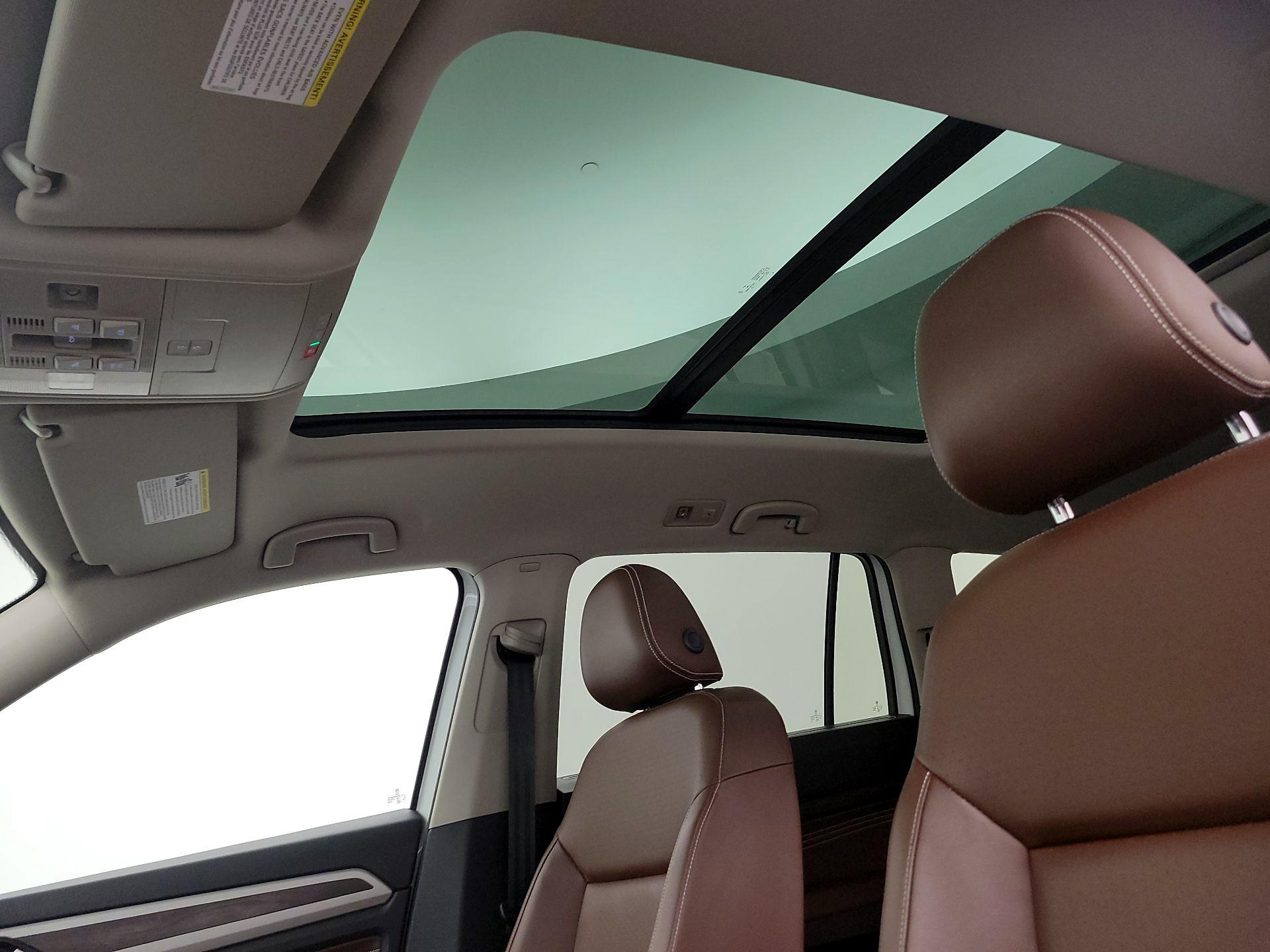 Thumbnail: 2022 Volkswagen Atlas - 19