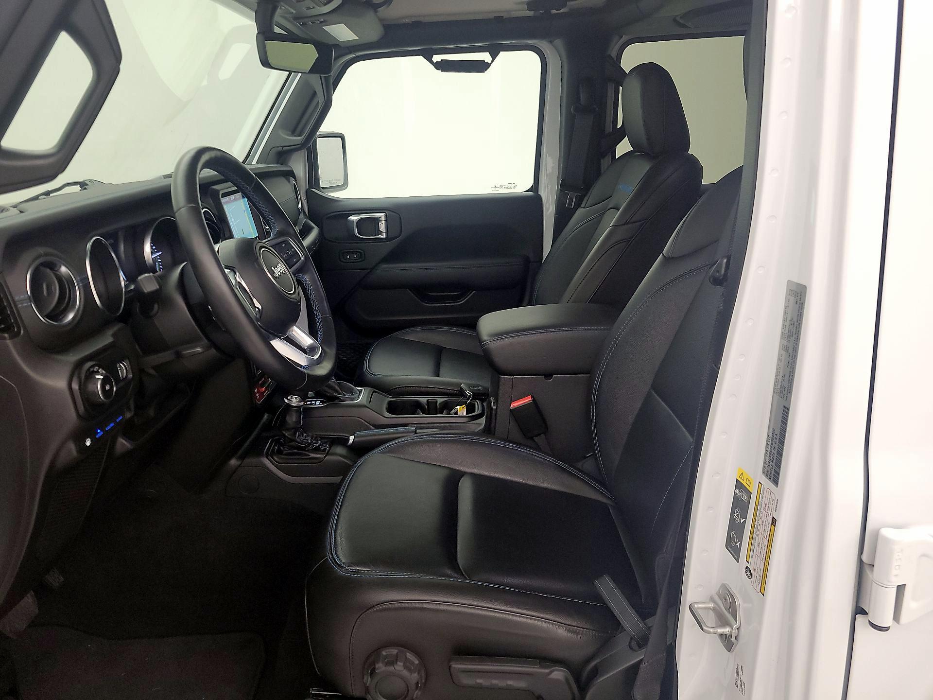 Thumbnail: 2023 Jeep Wrangler - 11