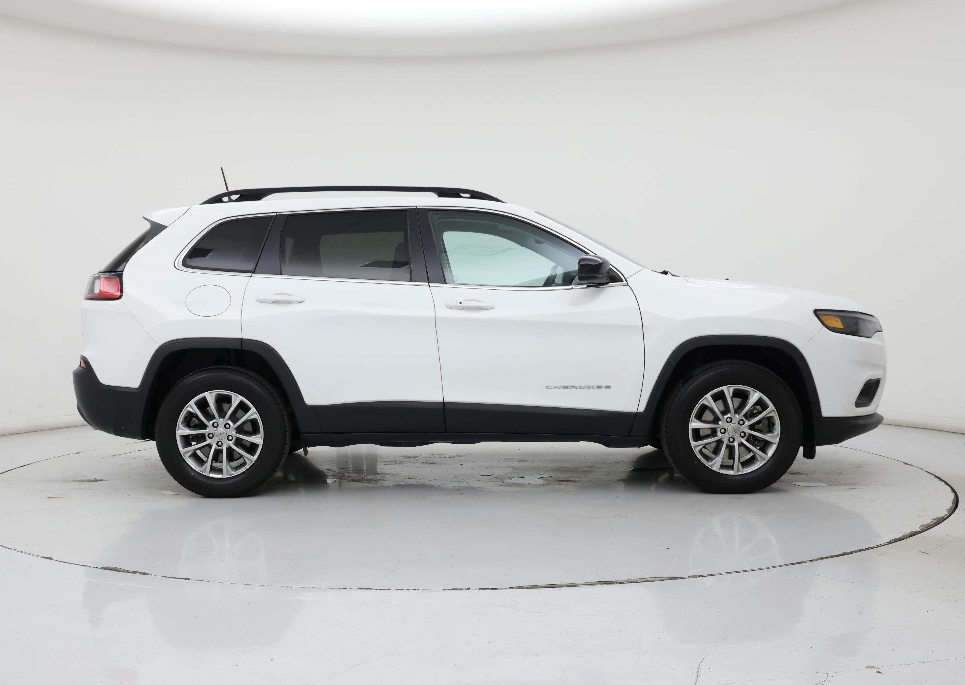Thumbnail: 2022 Jeep Cherokee - 7
