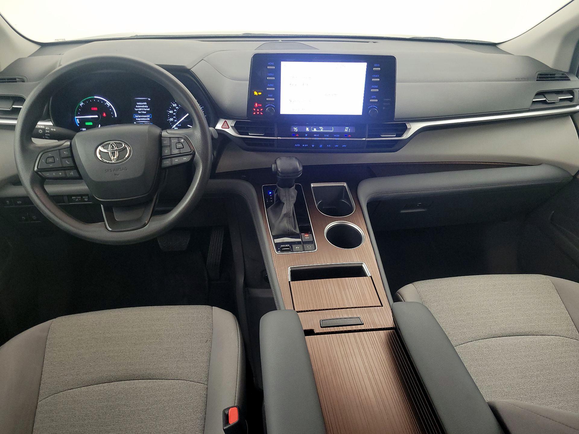 Thumbnail: 2024 Toyota Sienna - 9