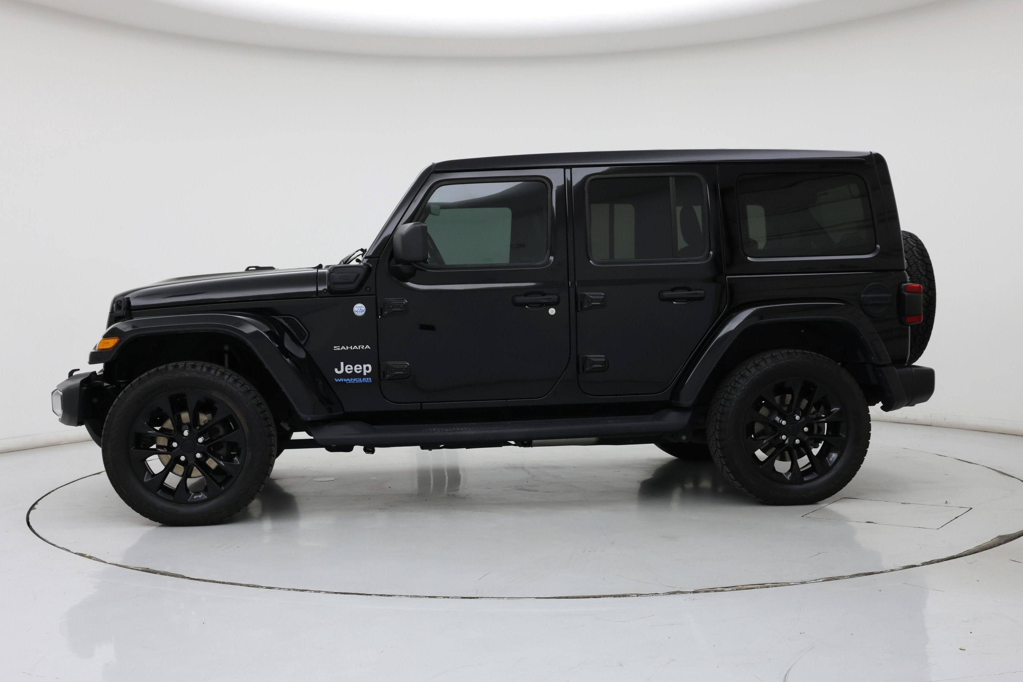 Thumbnail: 2021 Jeep Wrangler - 3
