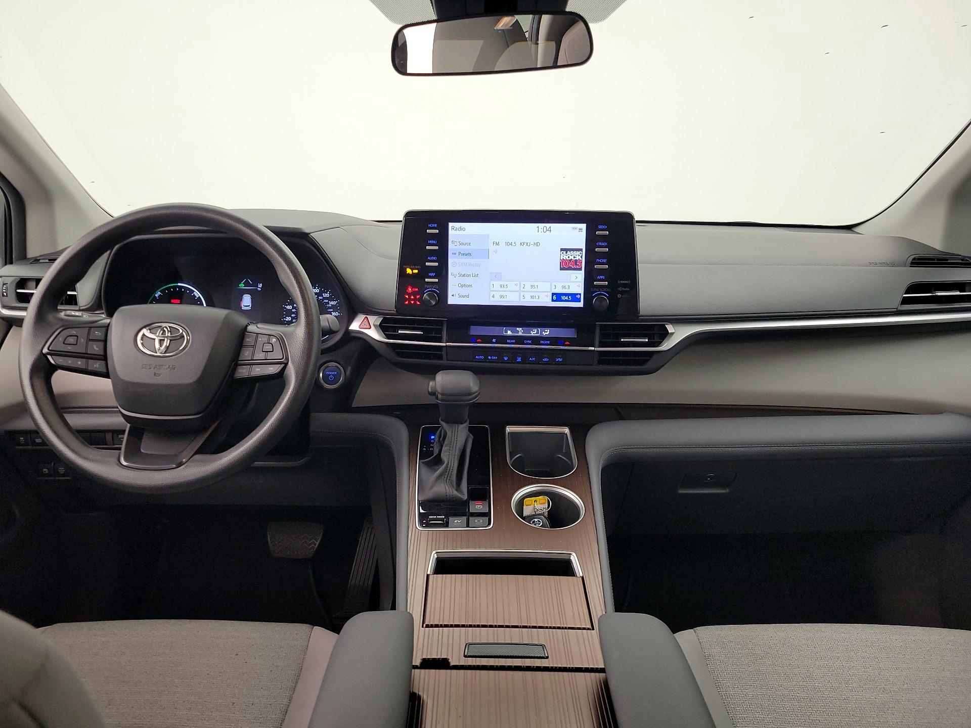 Thumbnail: 2024 Toyota Sienna - 9