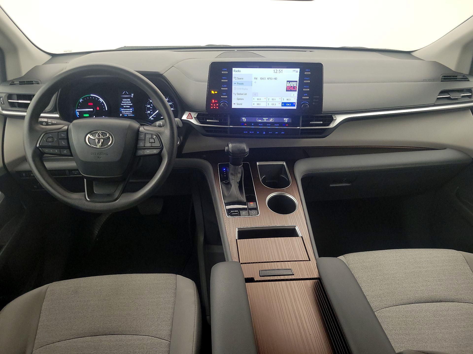 Thumbnail: 2024 Toyota Sienna - 9