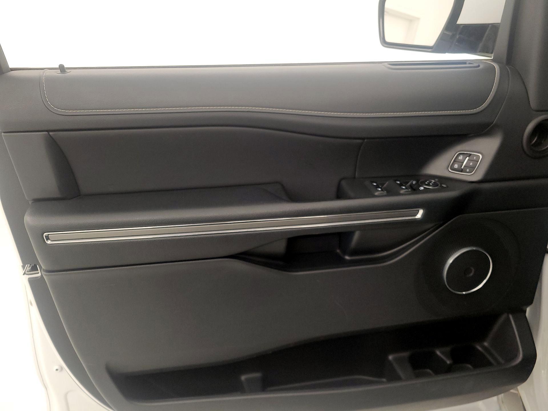 Thumbnail: 2024 Ford Expedition - 12