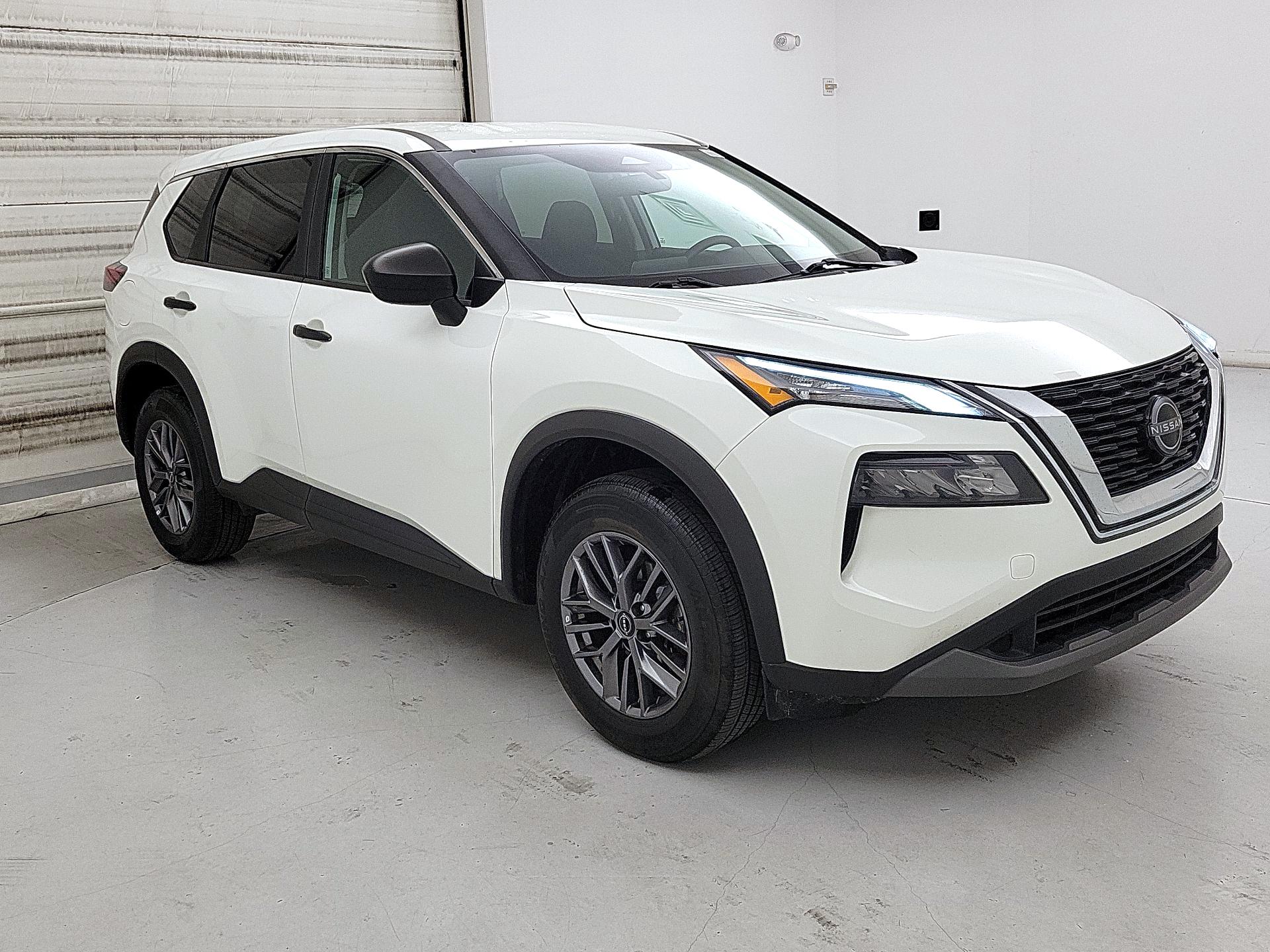 Thumbnail: 2023 Nissan Rogue - 1