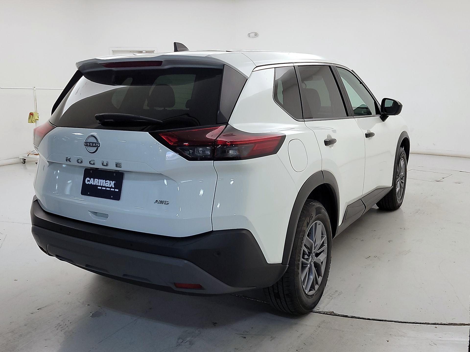 Thumbnail: 2023 Nissan Rogue - 5