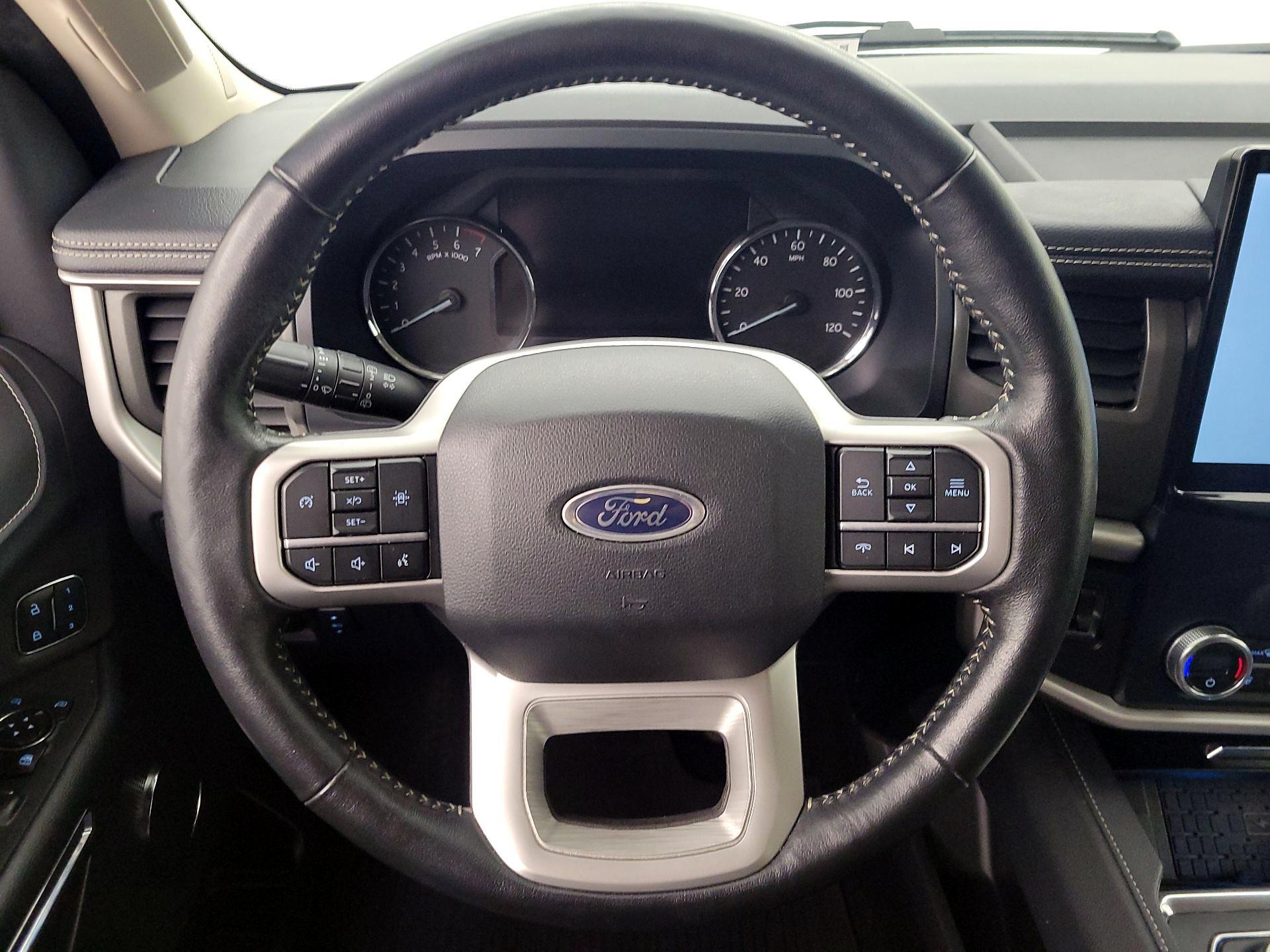 Thumbnail: 2024 Ford Expedition - 10