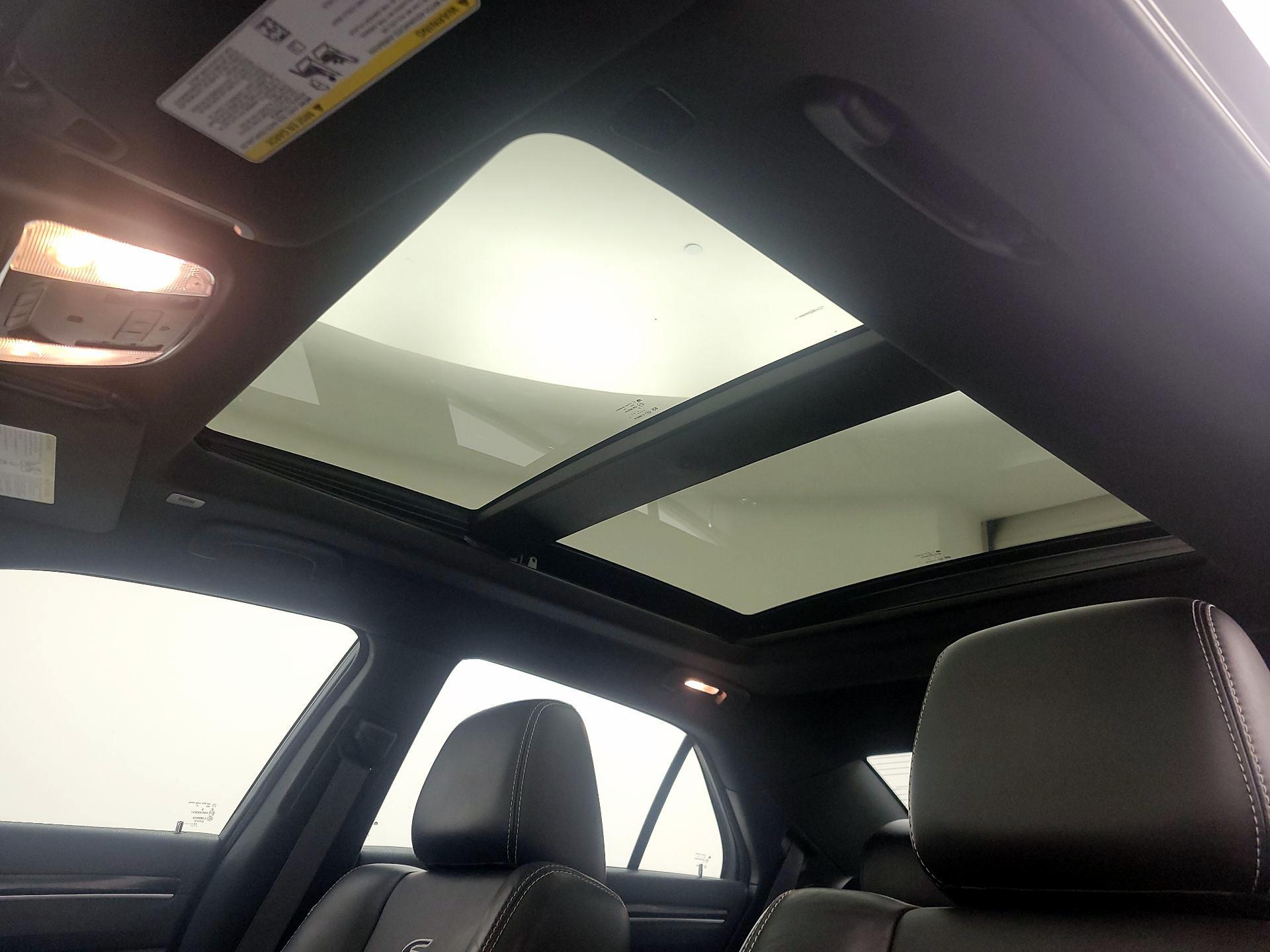 Thumbnail: 2023 Chrysler 300 - 20