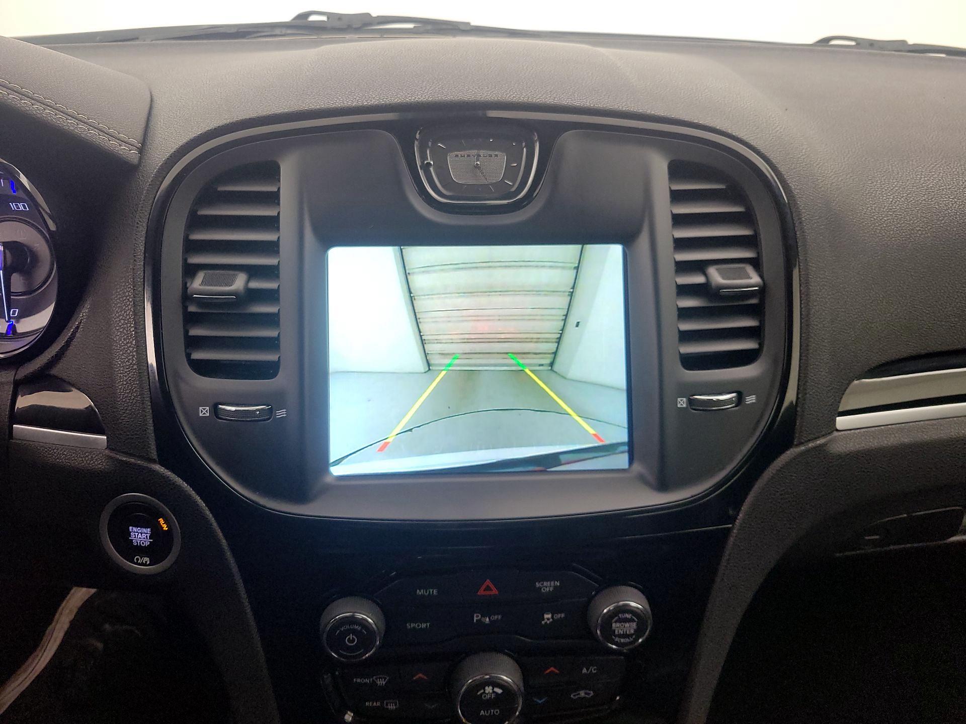 Thumbnail: 2023 Chrysler 300 - 15