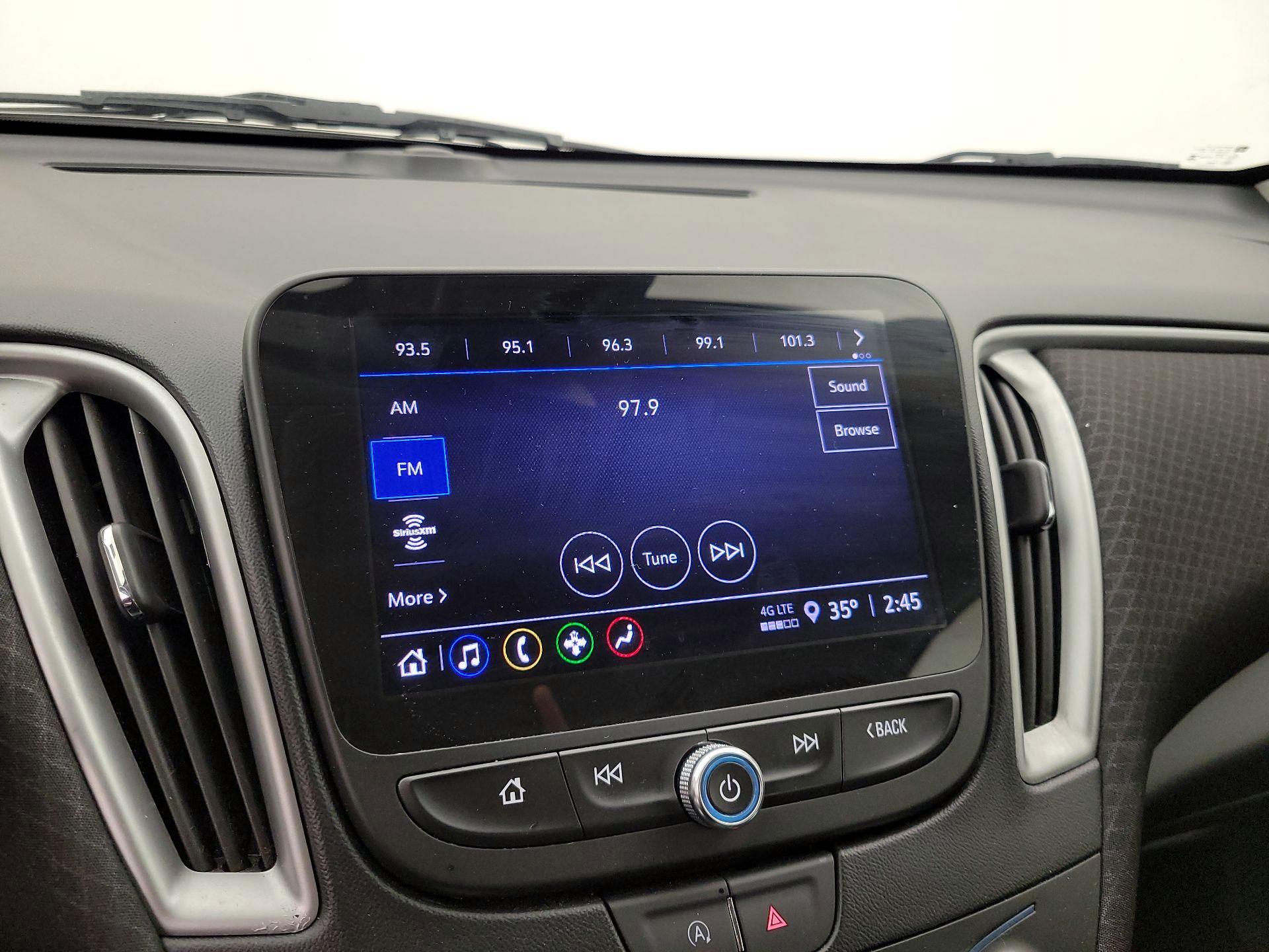 Thumbnail: 2023 Chevrolet Malibu - 15