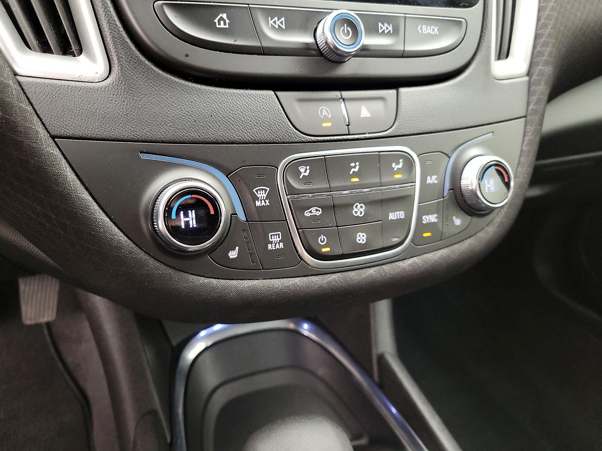 Thumbnail: 2023 Chevrolet Malibu - 16