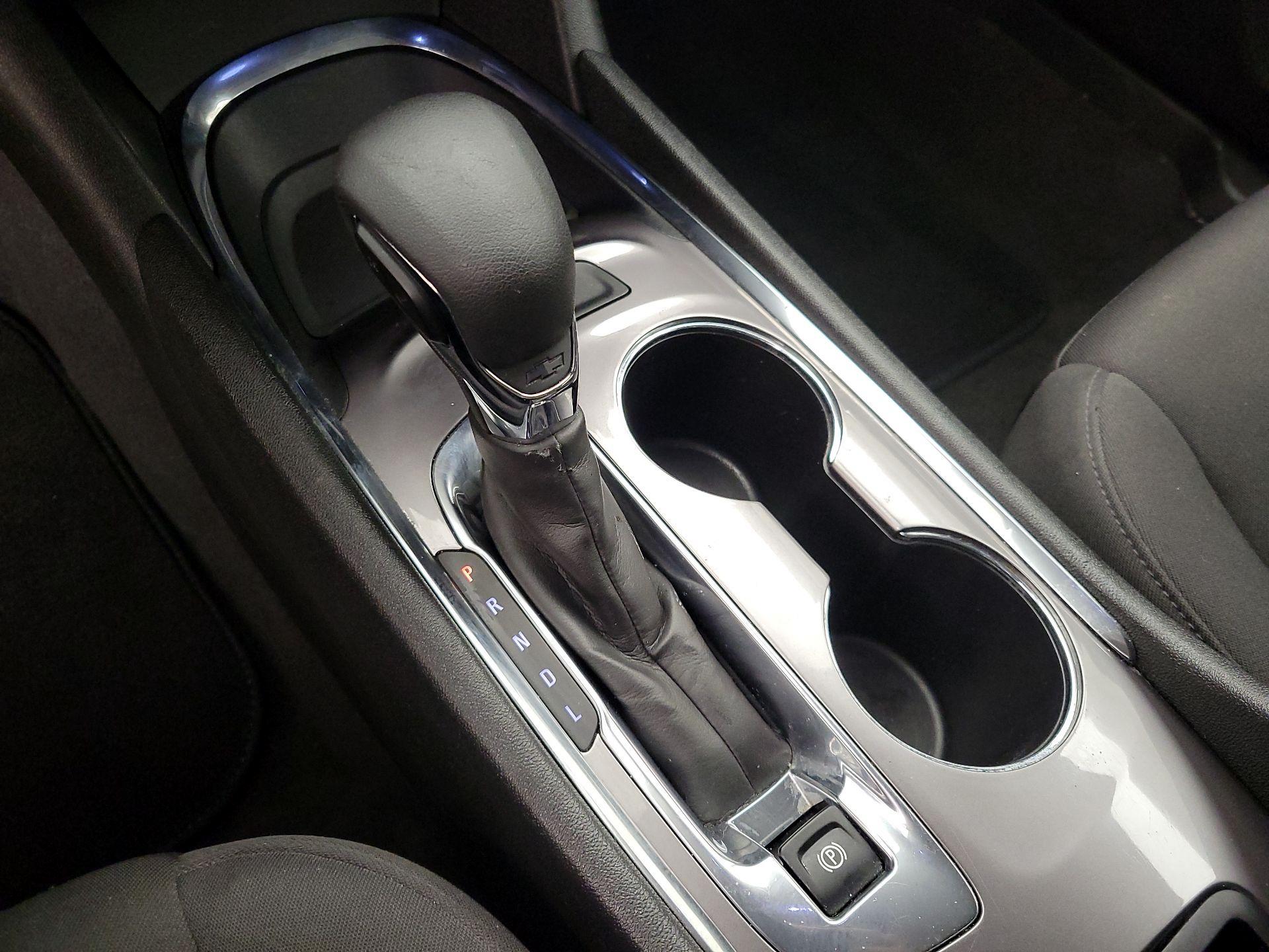 Thumbnail: 2023 Chevrolet Malibu - 17